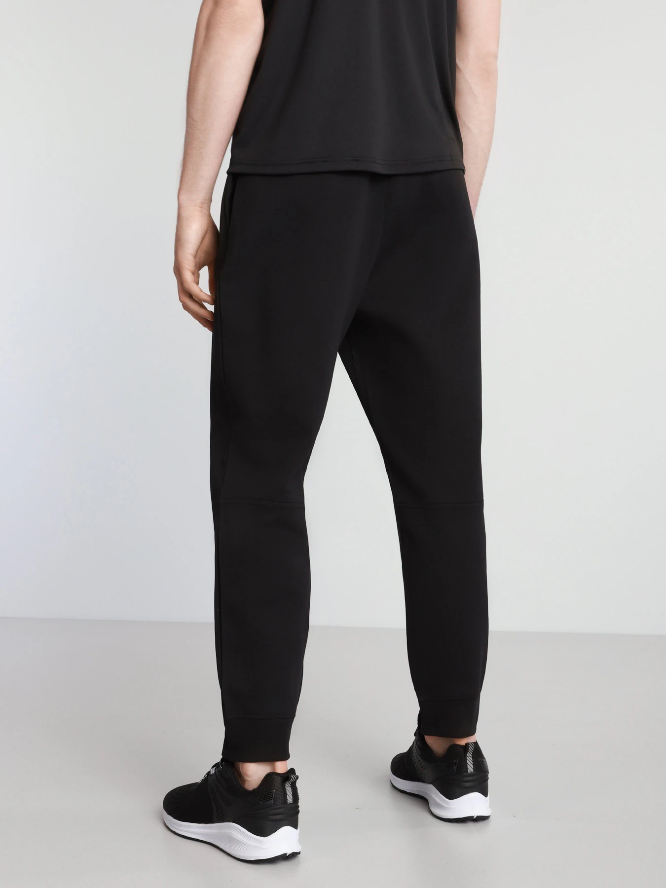 Брюки Armani Exchange модель 6HZPFK-ZJQ2Z-1200 Фото