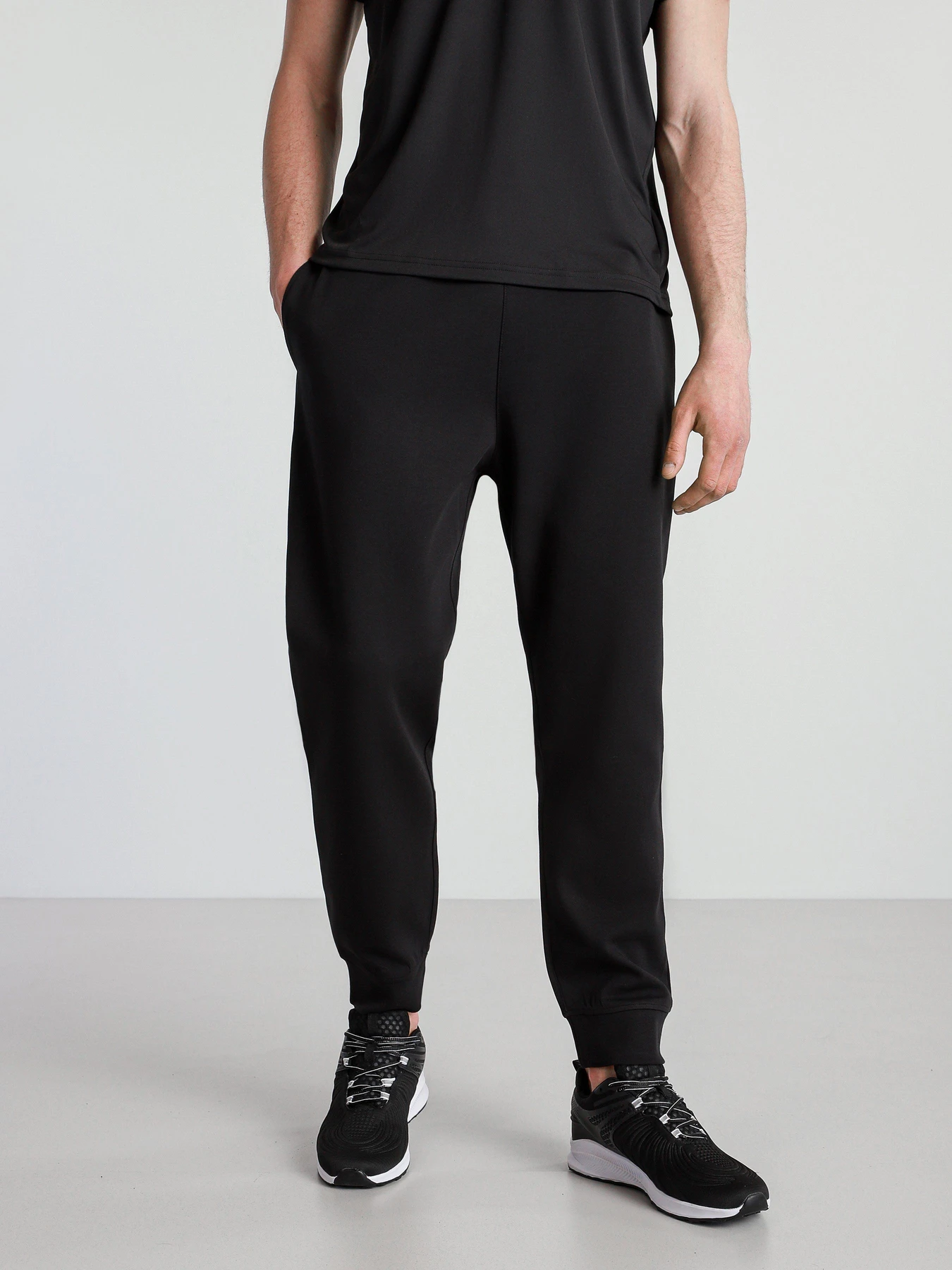 Брюки Armani Exchange модель 6HZPFK-ZJQ2Z-1200 Фото