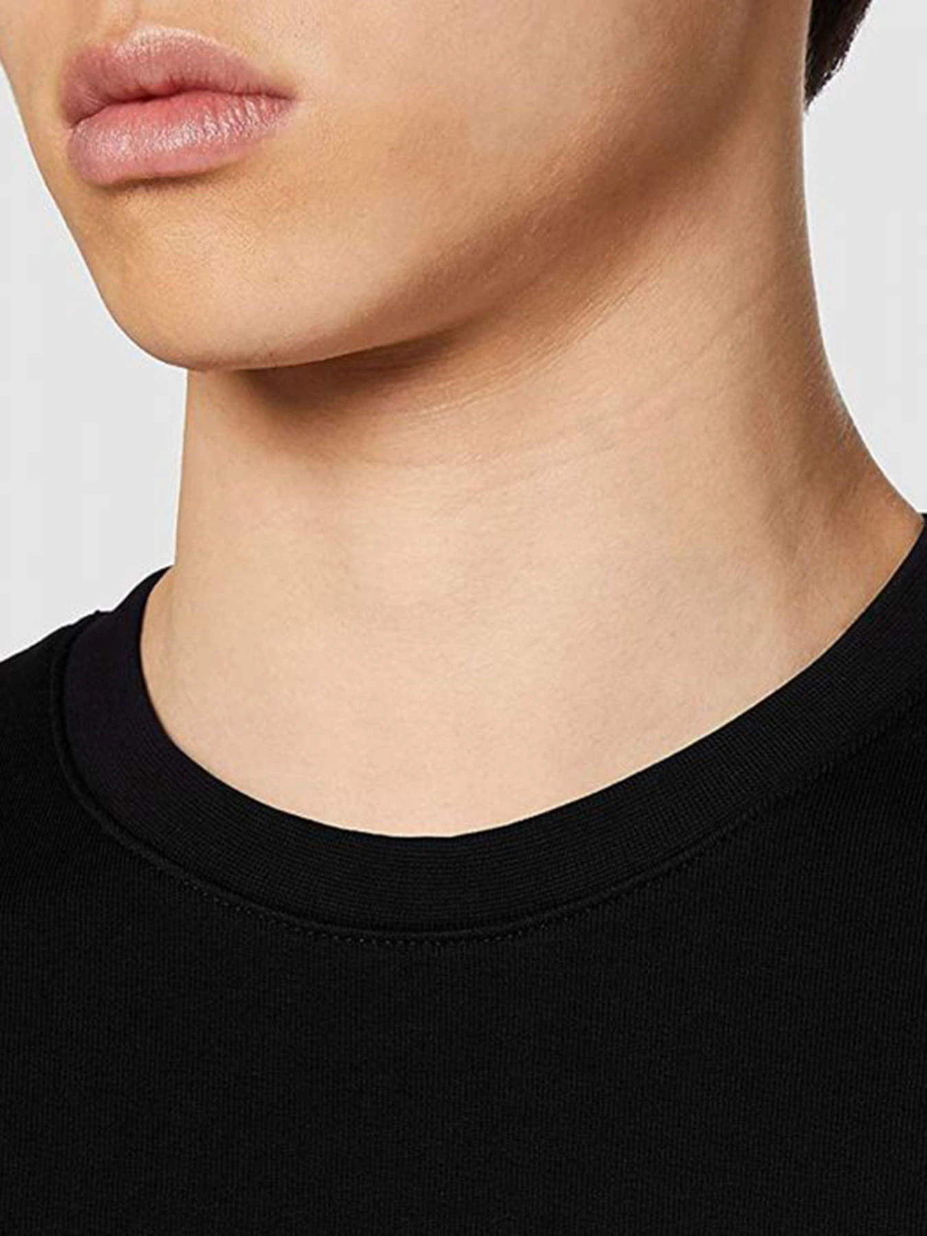 Худи и свитшоты Armani Exchange модель 8NZM93-ZJKRZ-1200 Худи и свитшоты Armani Exchange модель 8NZM93-ZJKRZ-1200 Фото
