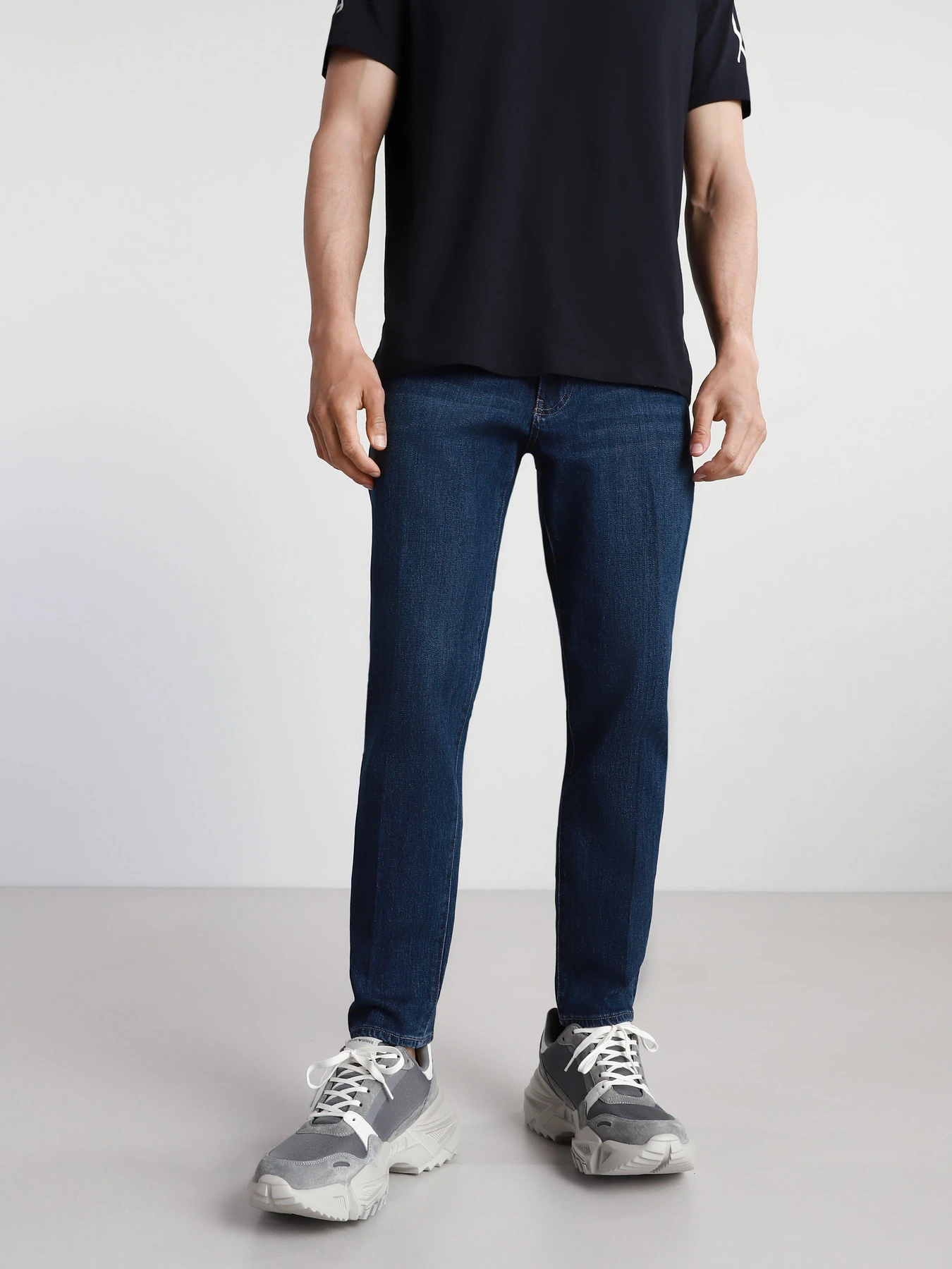 Джинси Armani Exchange Slim модель 3KZJ01-Z1MYZ-1500 Джинси Armani Exchange Slim модель 3KZJ01-Z1MYZ-1500 Фото