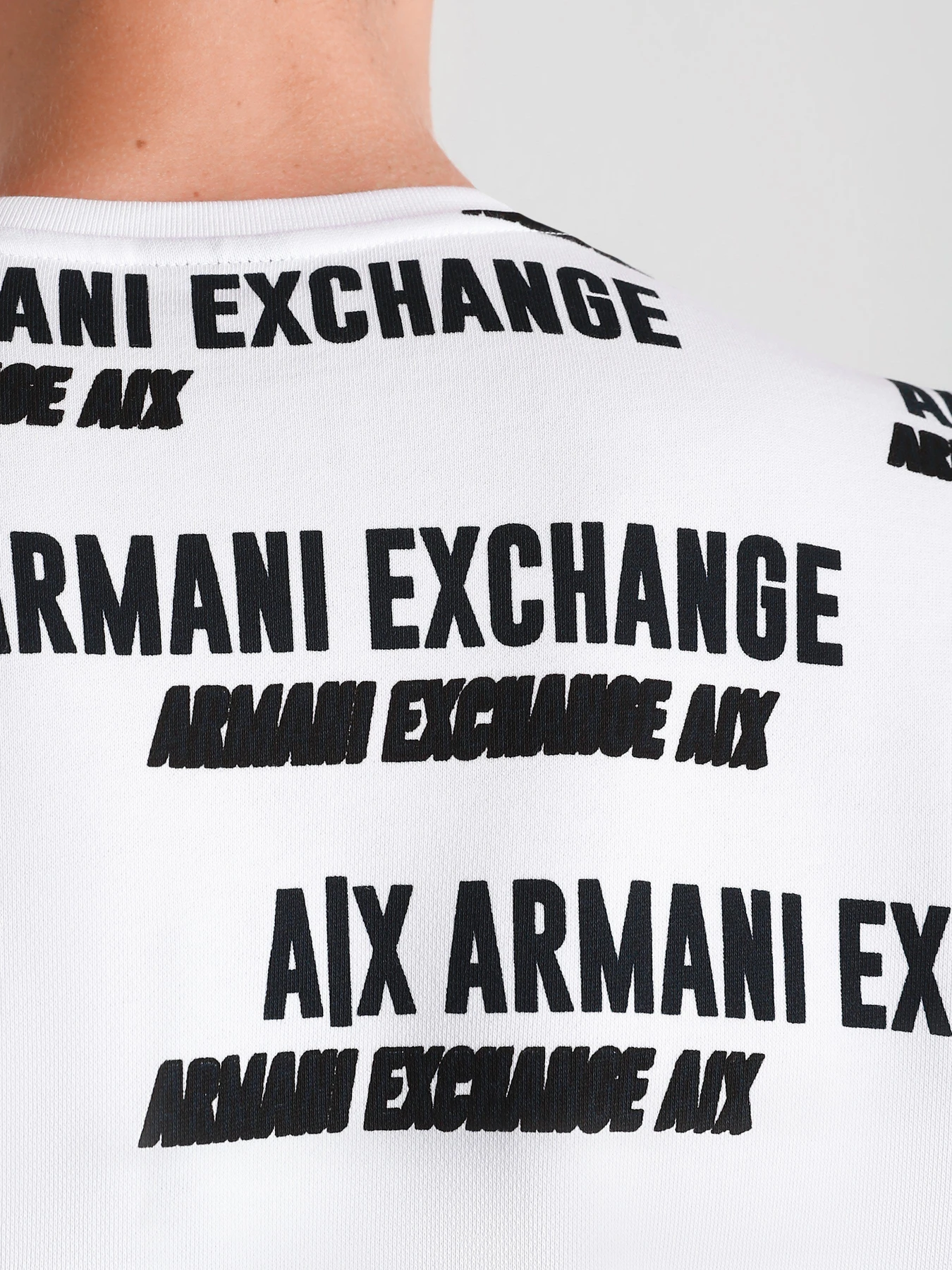 Худи и свитшоты Armani Exchange модель 3KZMAJ-ZJ7RZ-2126 Худи и свитшоты Armani Exchange модель 3KZMAJ-ZJ7RZ-2126 Фото