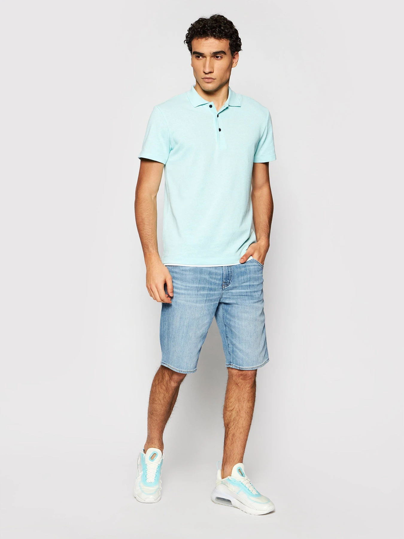 Шорты Armani Exchange модель 3KZJ80-Z1FCZ-1500 Шорты Armani Exchange модель 3KZJ80-Z1FCZ-1500 Фото