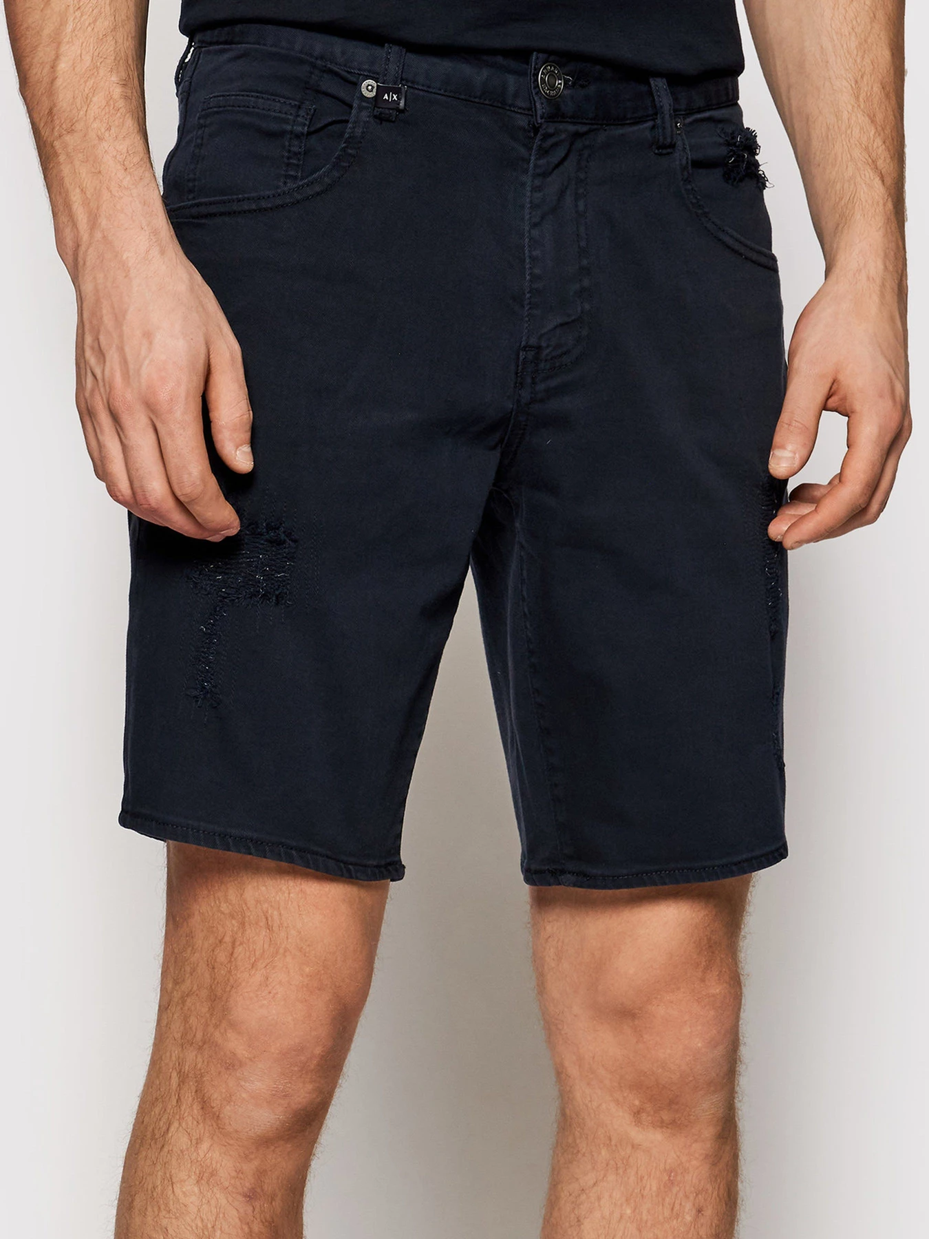 Шорты Armani Exchange модель 3KZJ80-Z1AAZ-1510 Шорты Armani Exchange модель 3KZJ80-Z1AAZ-1510 Фото
