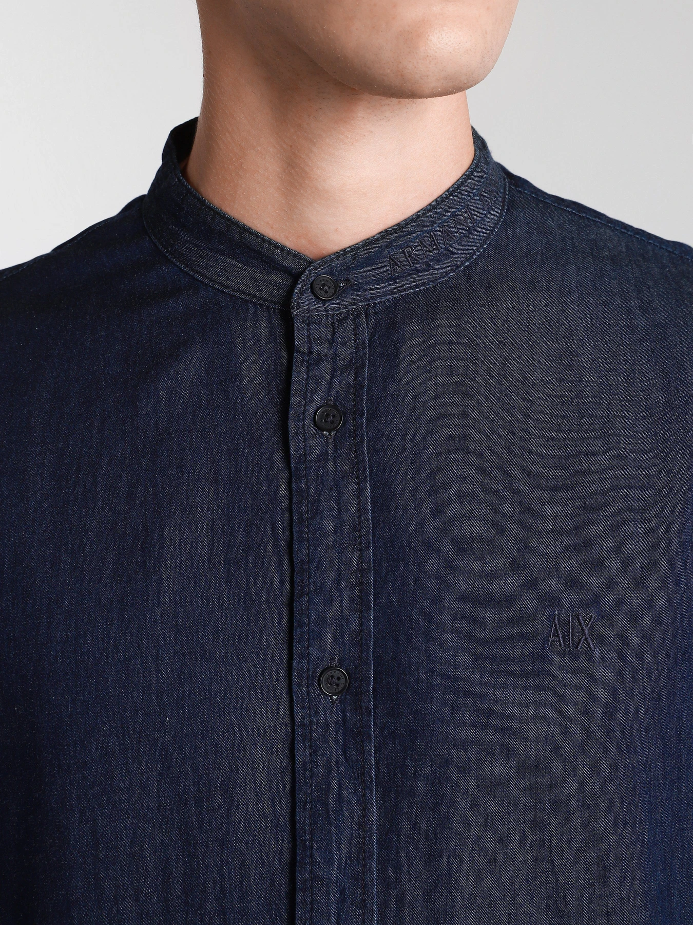 Рубашки Armani Exchange модель 3KZC08-Z1R2Z-1500 Рубашки Armani Exchange модель 3KZC08-Z1R2Z-1500 Фото