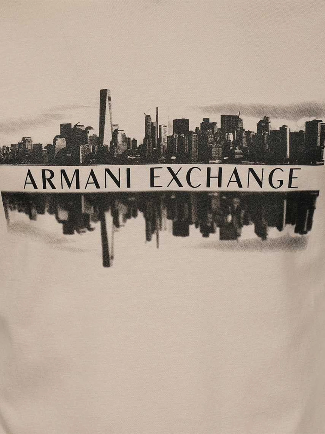 Футболки і поло Armani Exchange модель 6KZTAE-ZJ5LZ-1724 Футболки і поло Armani Exchange модель 6KZTAE-ZJ5LZ-1724 Фото