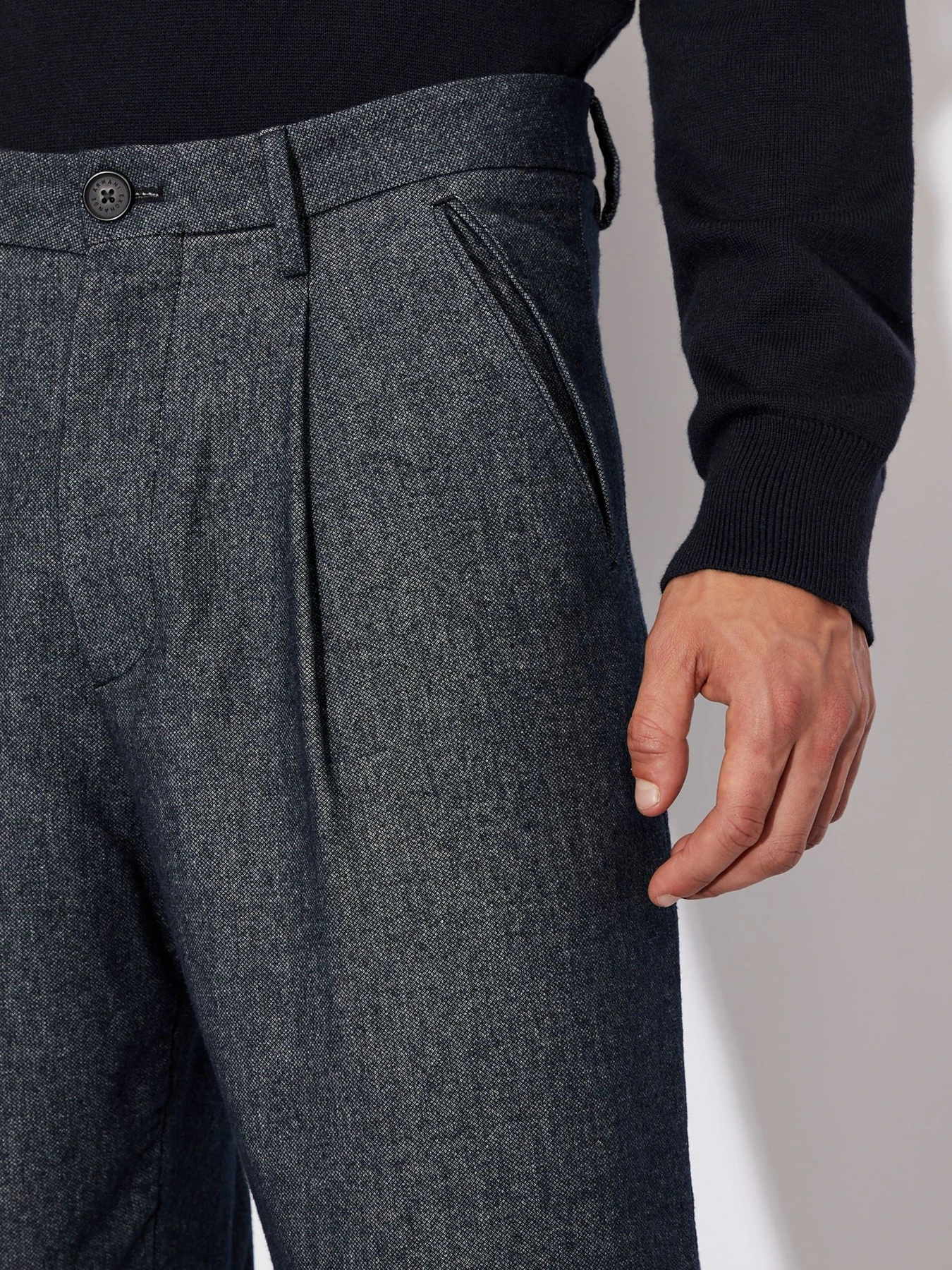 Брюки Armani Exchange модель 6KZP05-ZNVCZ-1510 Брюки Armani Exchange модель 6KZP05-ZNVCZ-1510 Фото