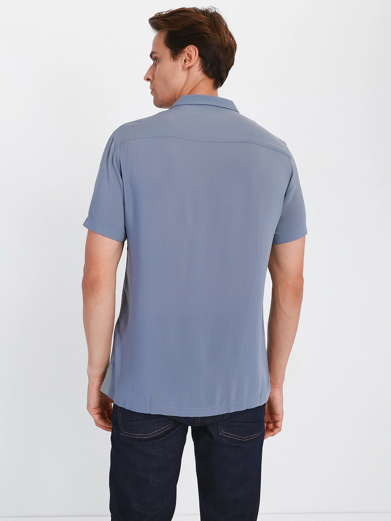 Рубашки Armani Exchange модель 3KZC48-ZNRNZ-1954 Рубашки Armani Exchange модель 3KZC48-ZNRNZ-1954 Фото