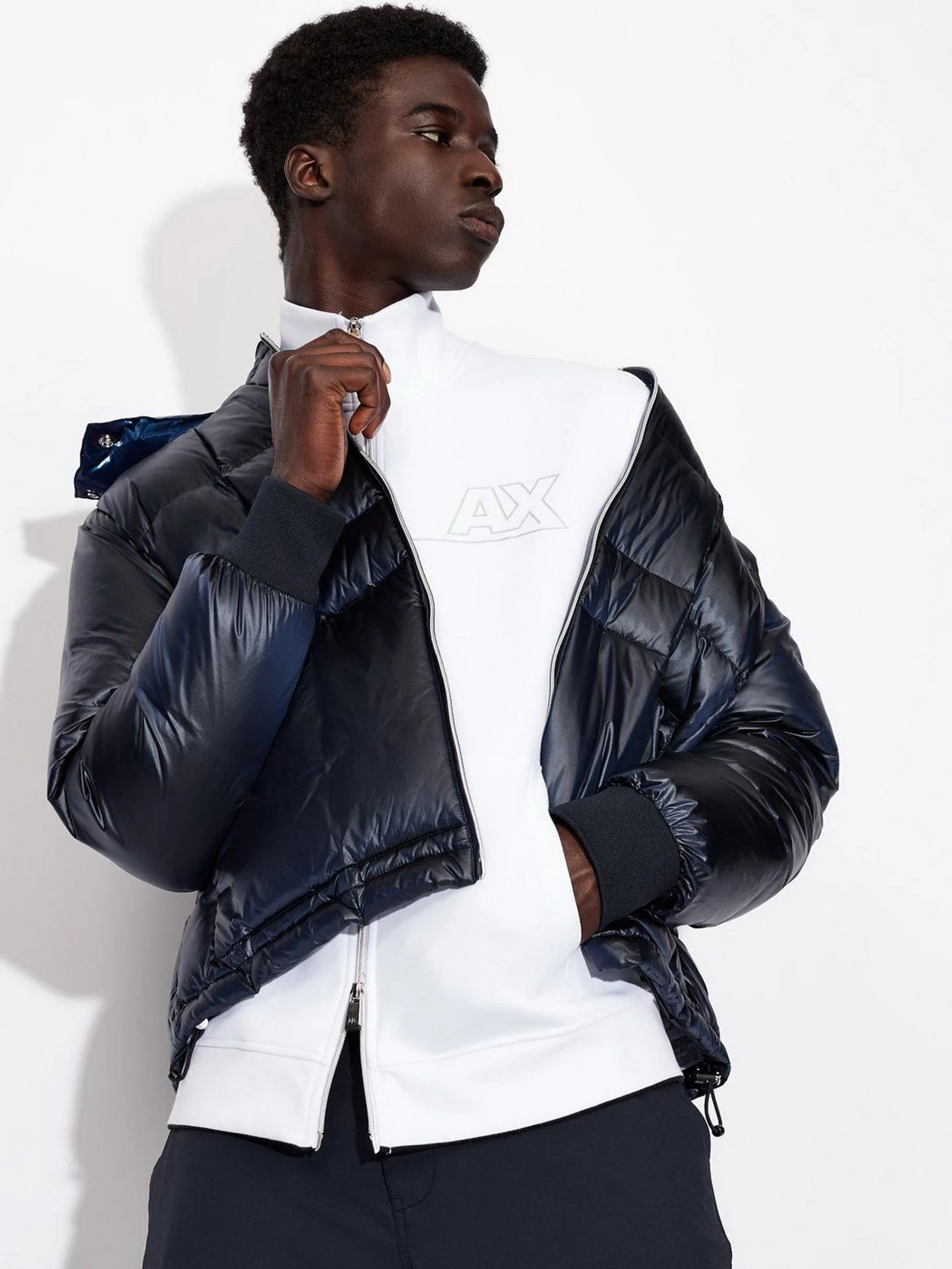 Куртки та дублянки Armani Exchange модель 6KZB10-ZNI8Z-2582 Куртки та дублянки Armani Exchange модель 6KZB10-ZNI8Z-2582 Фото