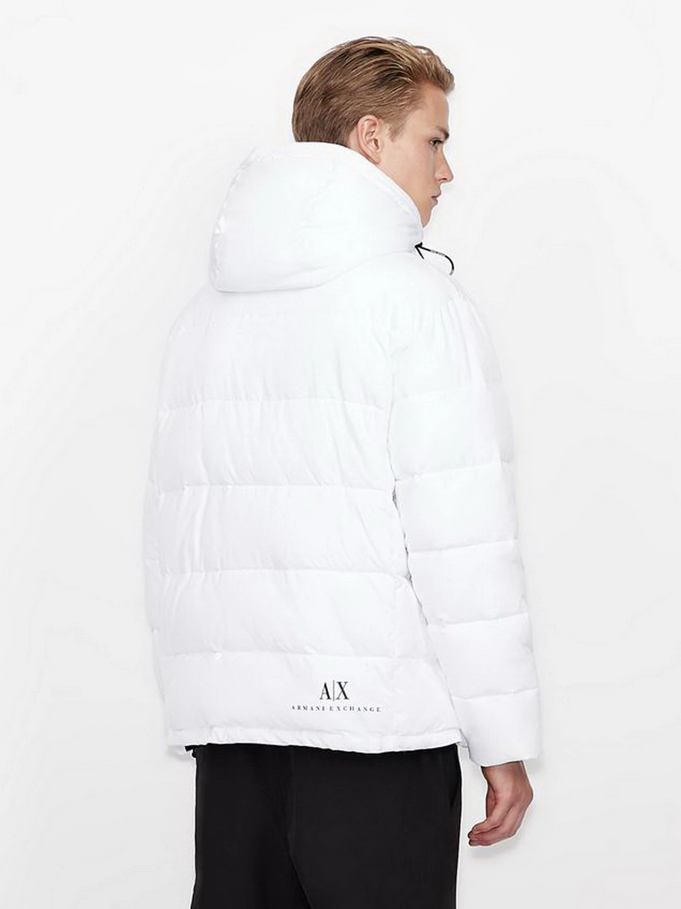 Куртки та дублянки Armani Exchange модель 6KZB12-ZNICZ-1100 Куртки та дублянки Armani Exchange модель 6KZB12-ZNICZ-1100 Фото
