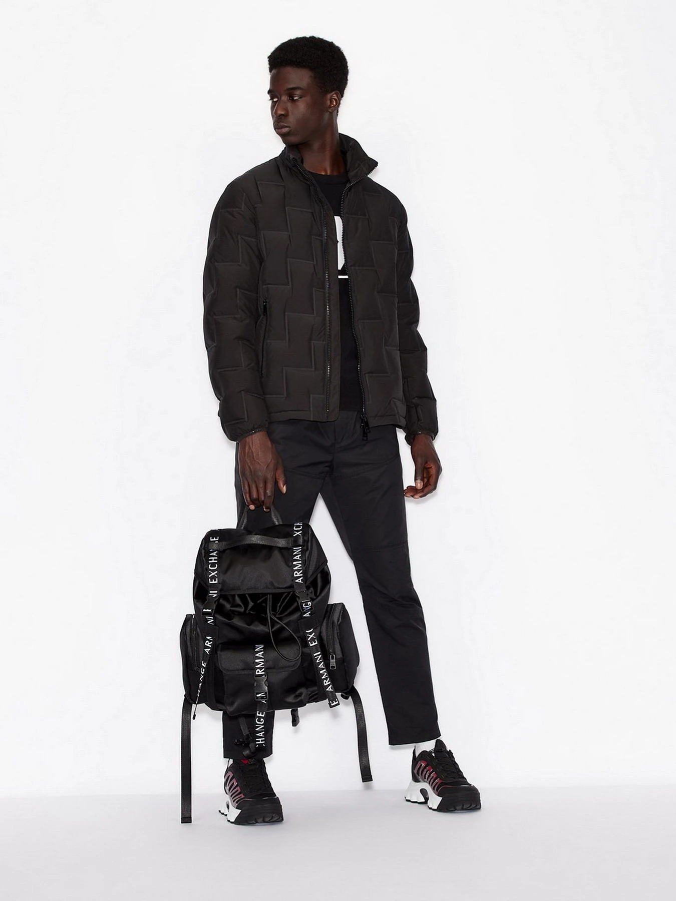 Куртки и дубленки Armani Exchange модель 6KZB13-ZNIDZ-1200 Куртки и дубленки Armani Exchange модель 6KZB13-ZNIDZ-1200 Фото