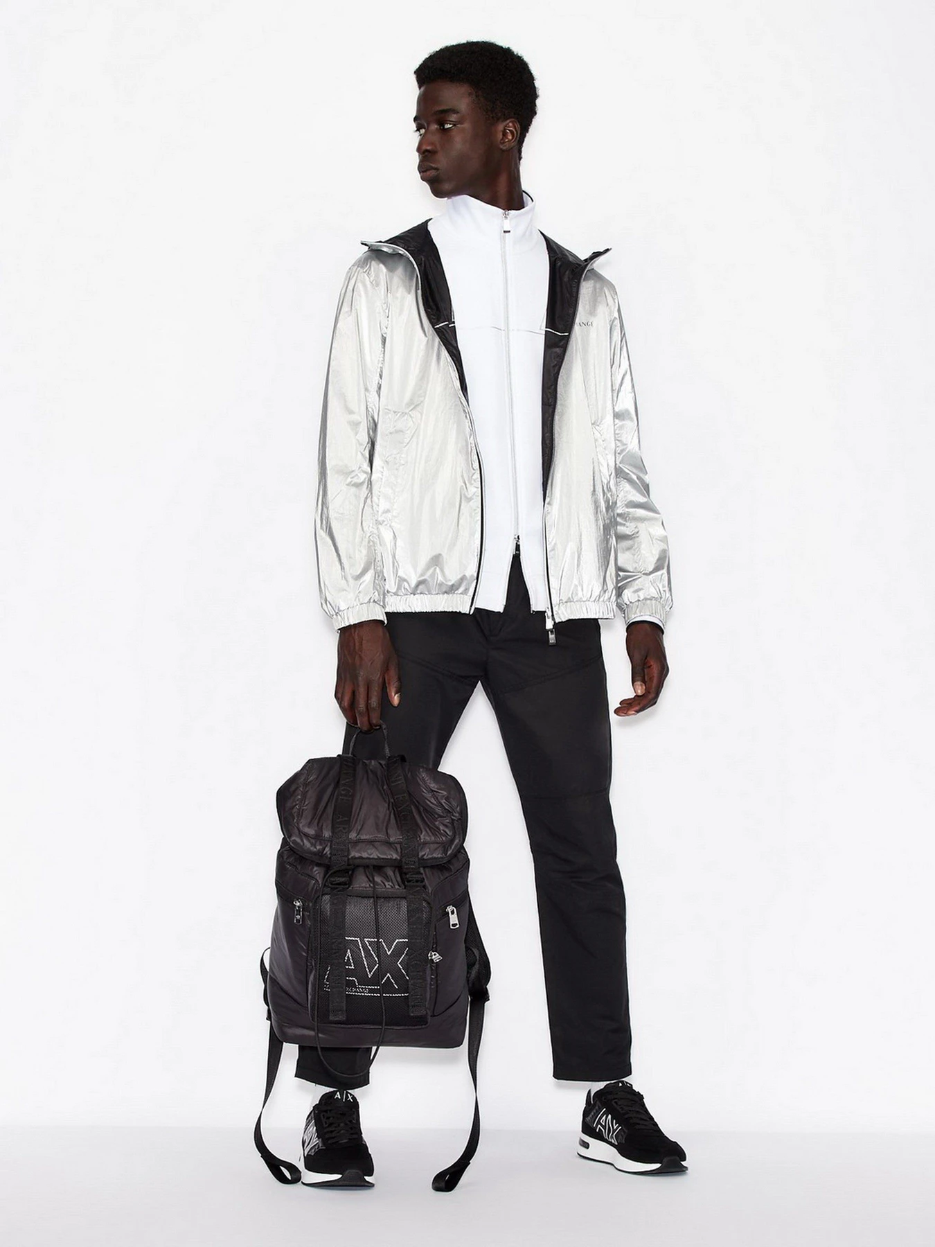 Куртки та дублянки Armani Exchange модель 6KZB18-ZNPTZ-0222 Куртки та дублянки Armani Exchange модель 6KZB18-ZNPTZ-0222 Фото