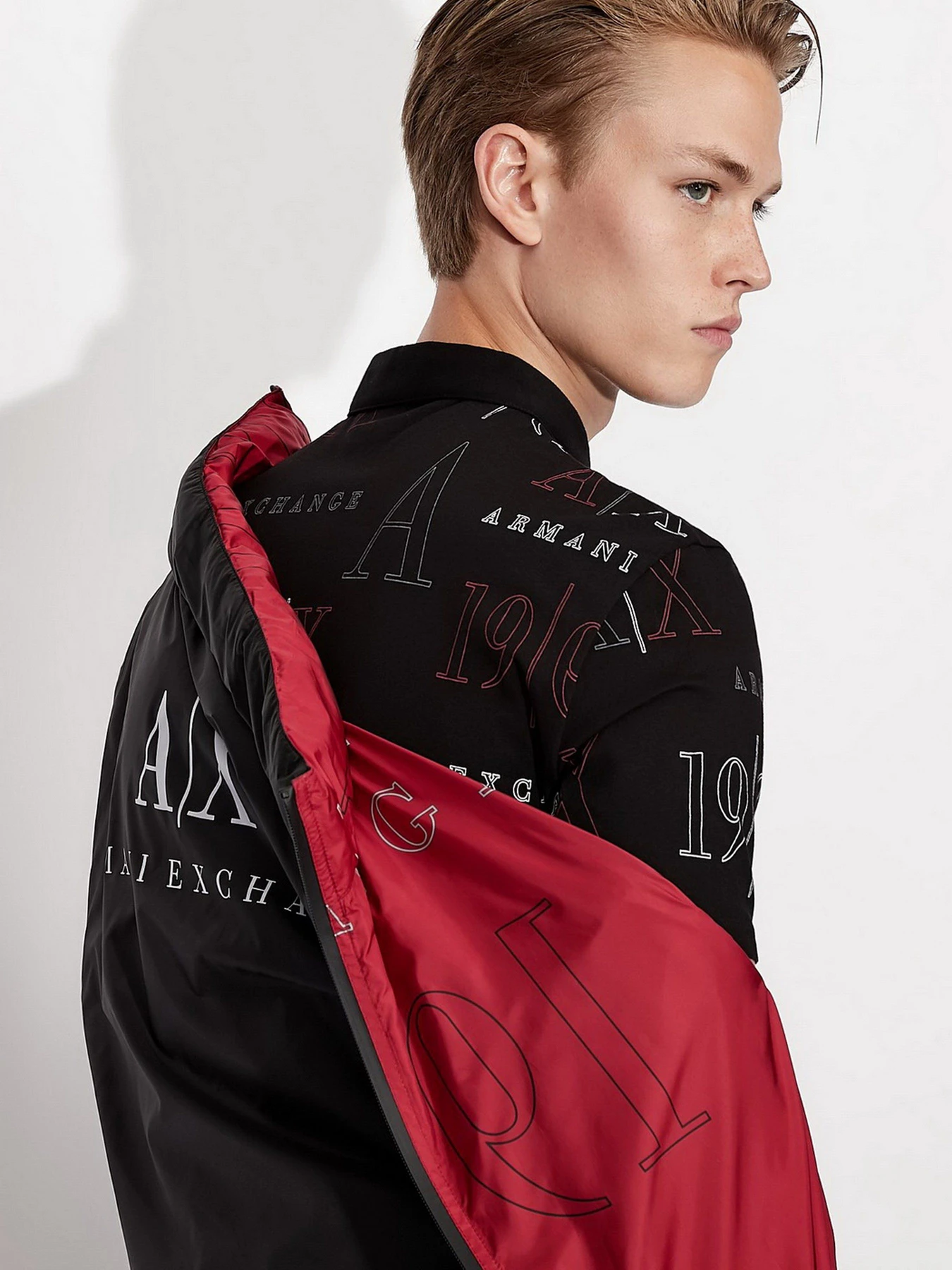 Футболки и поло Armani Exchange модель 6KZFFD-ZJH4Z-2235 Фото