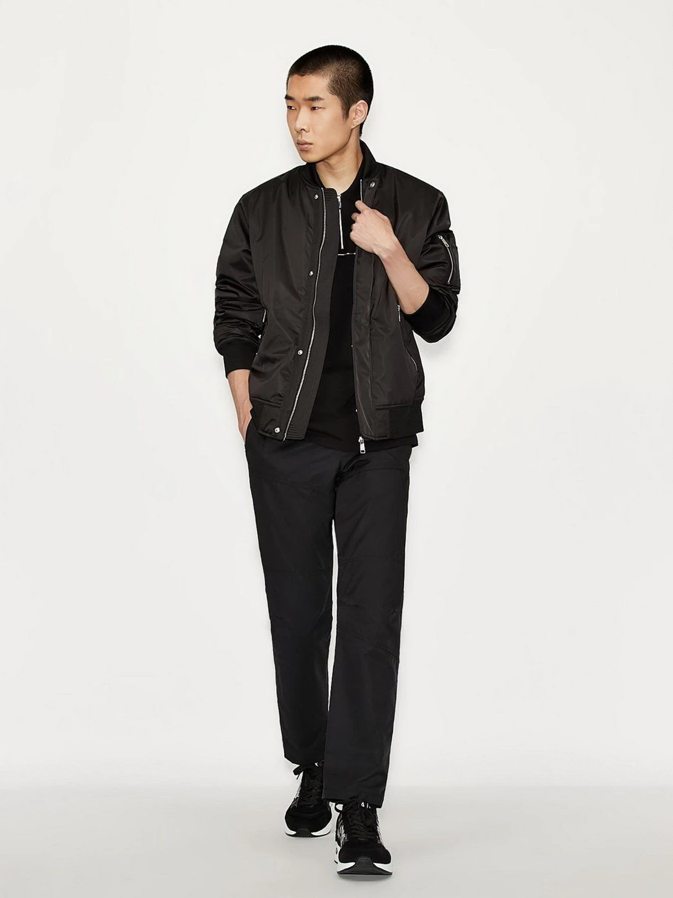 Футболки и поло Armani Exchange модель 6KZFFE-ZJ1VZ-1200 Фото