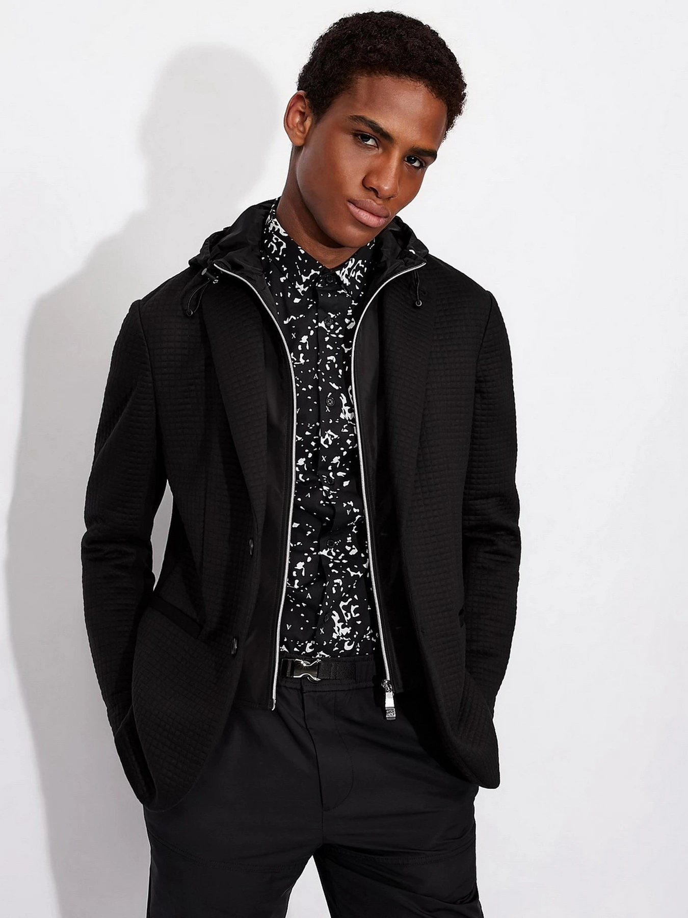Пиджаки Armani Exchange модель 6KZGFA-ZJ8DZ-4520 Фото