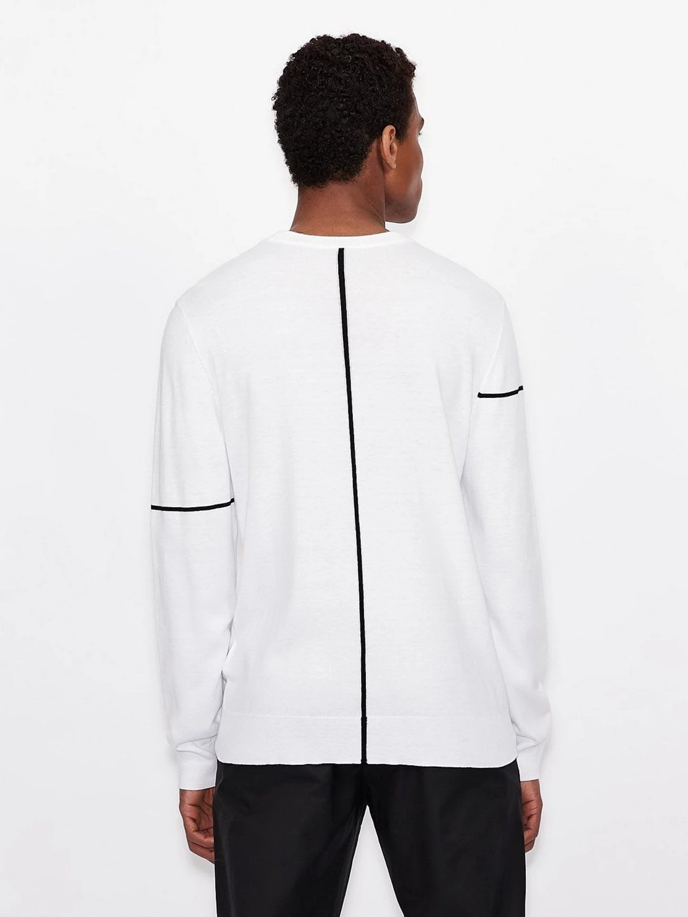 Свитры и кардиганы Armani Exchange модель 6KZM1D-ZMN9Z-1100 Свитры и кардиганы Armani Exchange модель 6KZM1D-ZMN9Z-1100 Фото