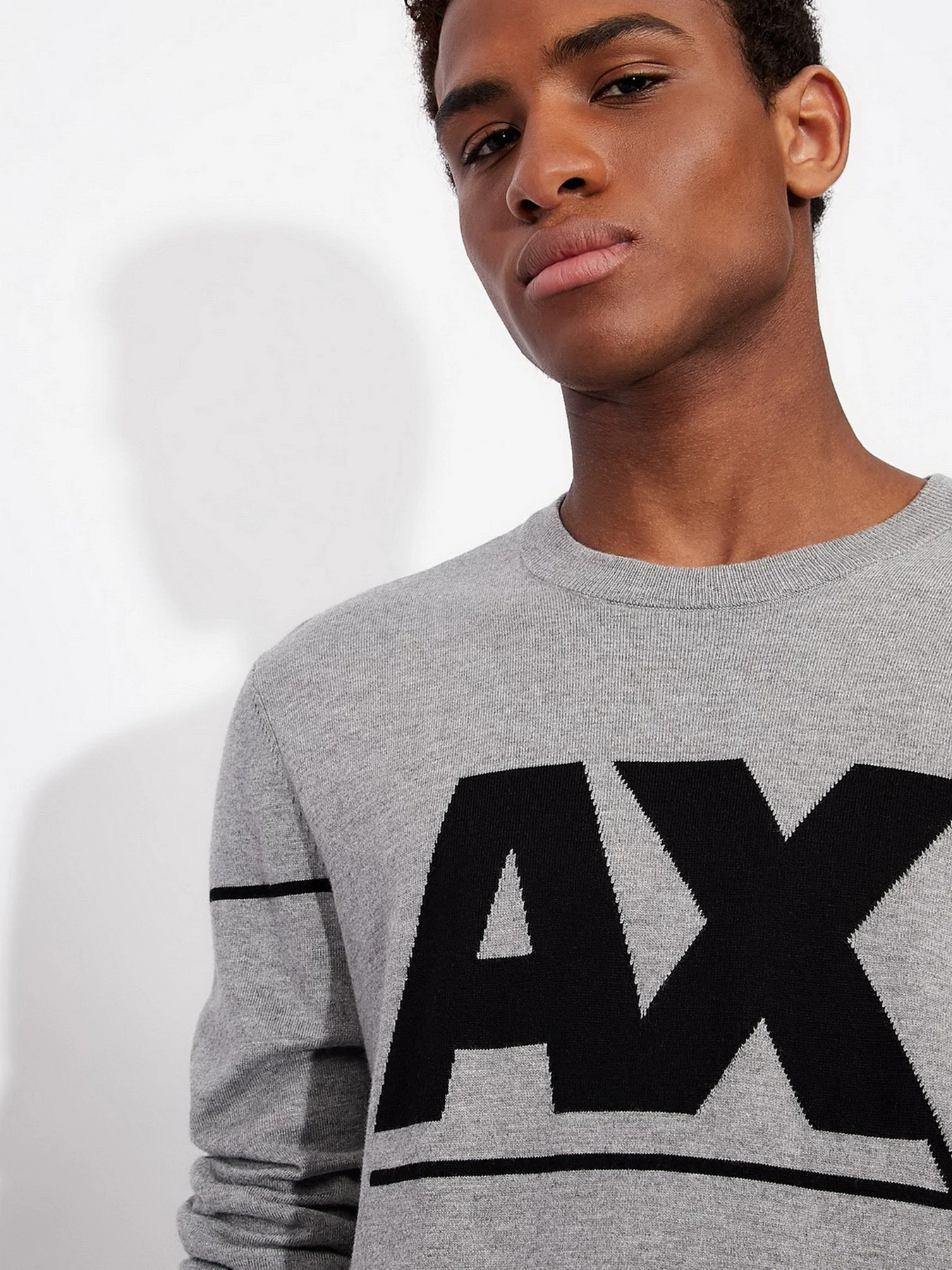 Свитры и кардиганы Armani Exchange модель 6KZM1D-ZMN9Z-3907 Свитры и кардиганы Armani Exchange модель 6KZM1D-ZMN9Z-3907 Фото