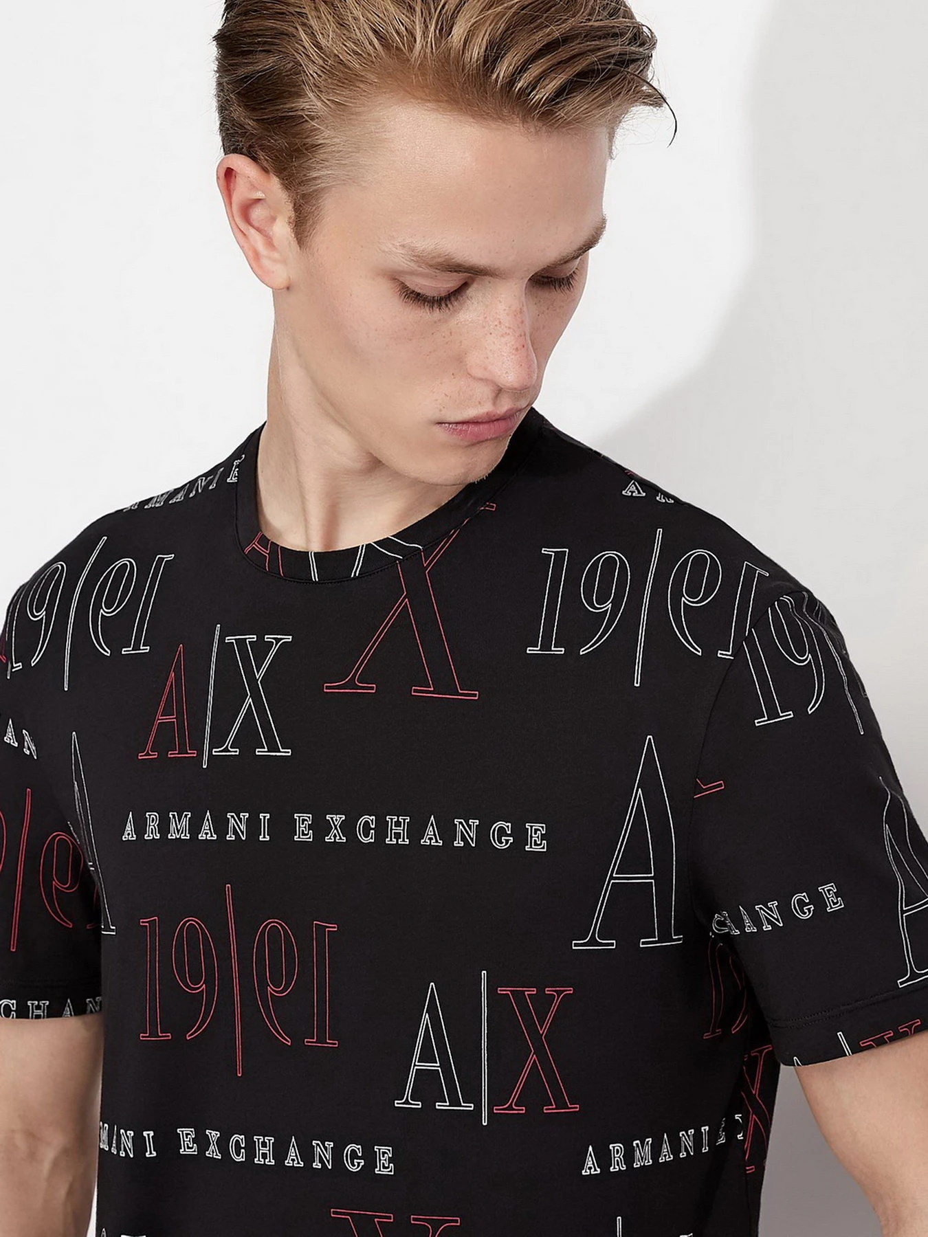 Футболки и поло Armani Exchange модель 6KZTFW-ZJ1DZ-2235 Футболки и поло Armani Exchange модель 6KZTFW-ZJ1DZ-2235 Фото