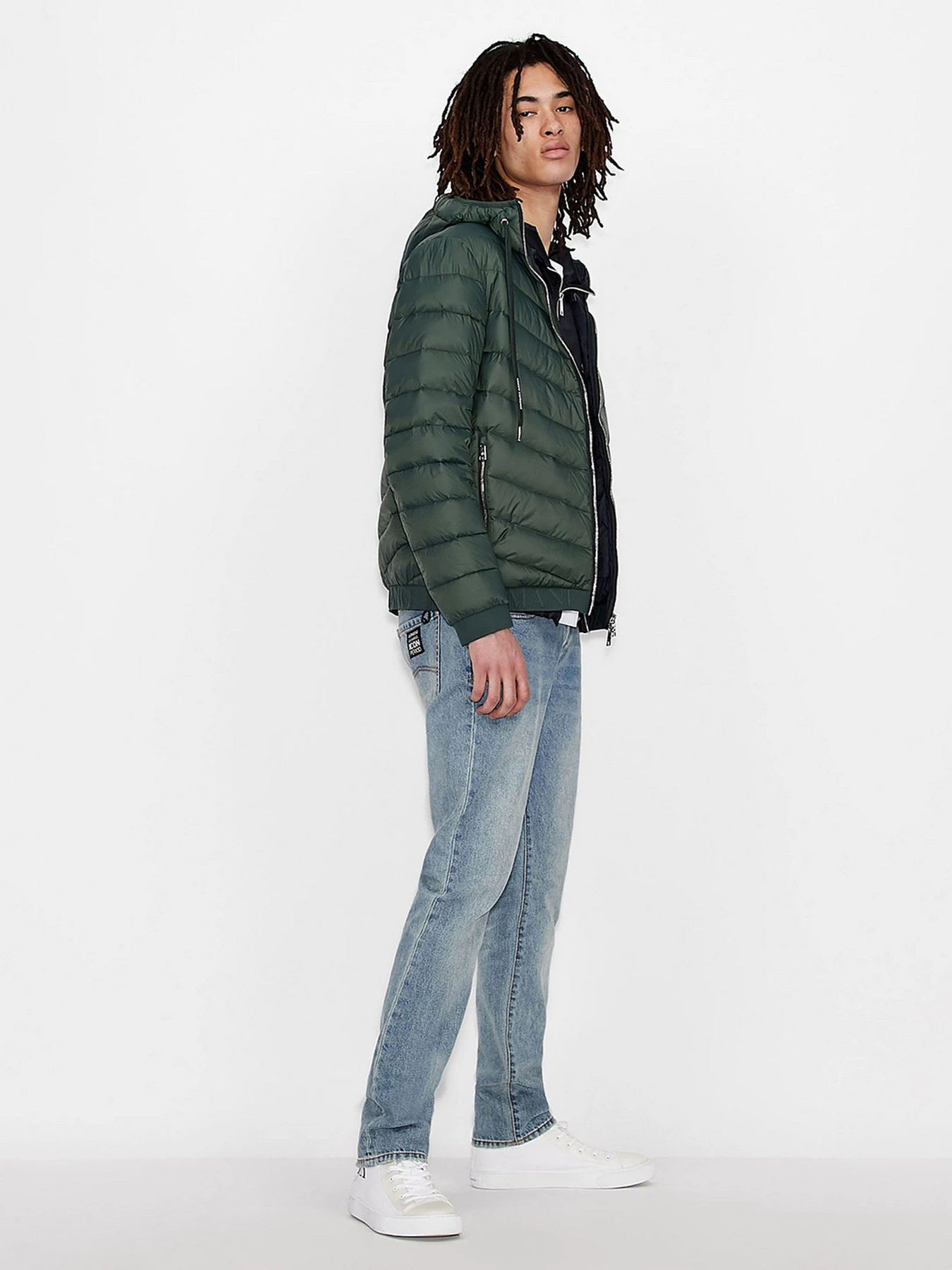 Куртки та дублянки Armani Exchange модель 8NZB53-ZNW3Z-8800 Куртки та дублянки Armani Exchange модель 8NZB53-ZNW3Z-8800 Фото