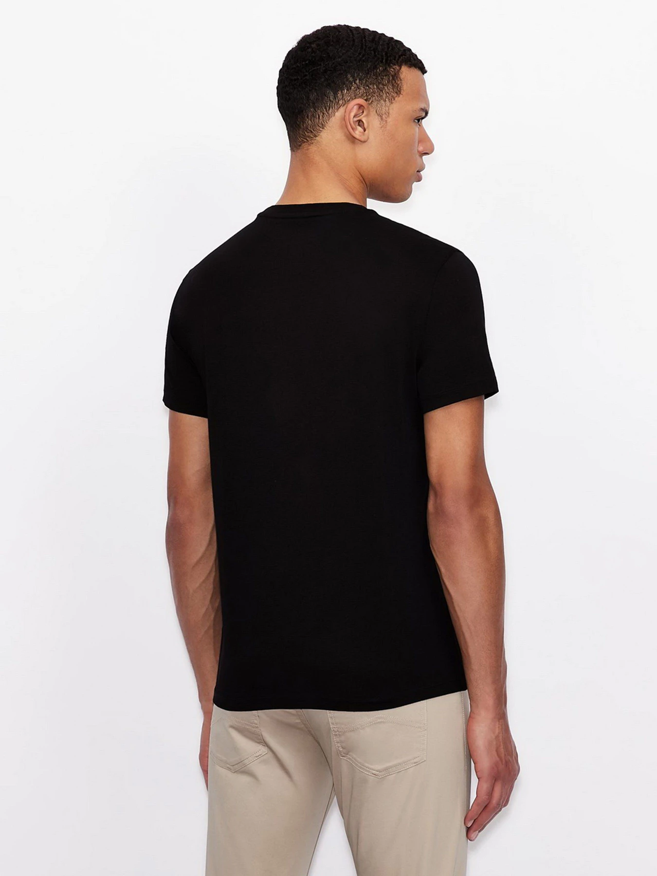 Футболки і поло Armani Exchange модель 8NZT91-Z8H4Z-1200 Футболки і поло Armani Exchange модель 8NZT91-Z8H4Z-1200 Фото