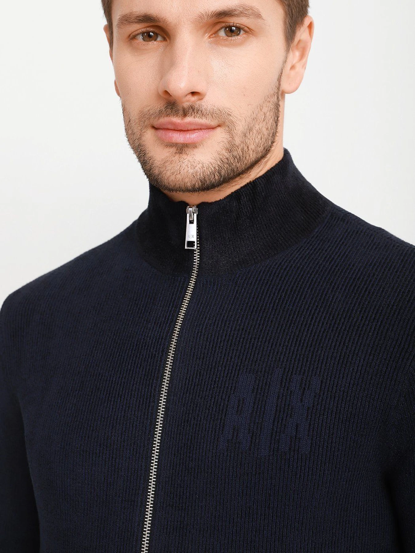 Свитры и кардиганы Armani Exchange модель 6KZE1D-ZM1EZ-55AH Свитры и кардиганы Armani Exchange модель 6KZE1D-ZM1EZ-55AH Фото