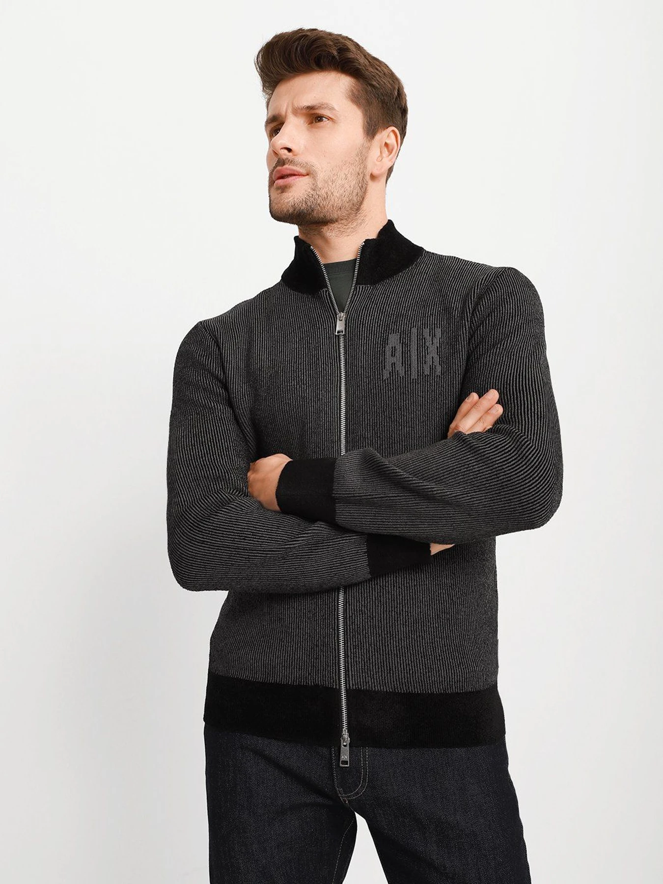 Свитры и кардиганы Armani Exchange модель 6KZE1D-ZM1EZ-6216 Свитры и кардиганы Armani Exchange модель 6KZE1D-ZM1EZ-6216 Фото