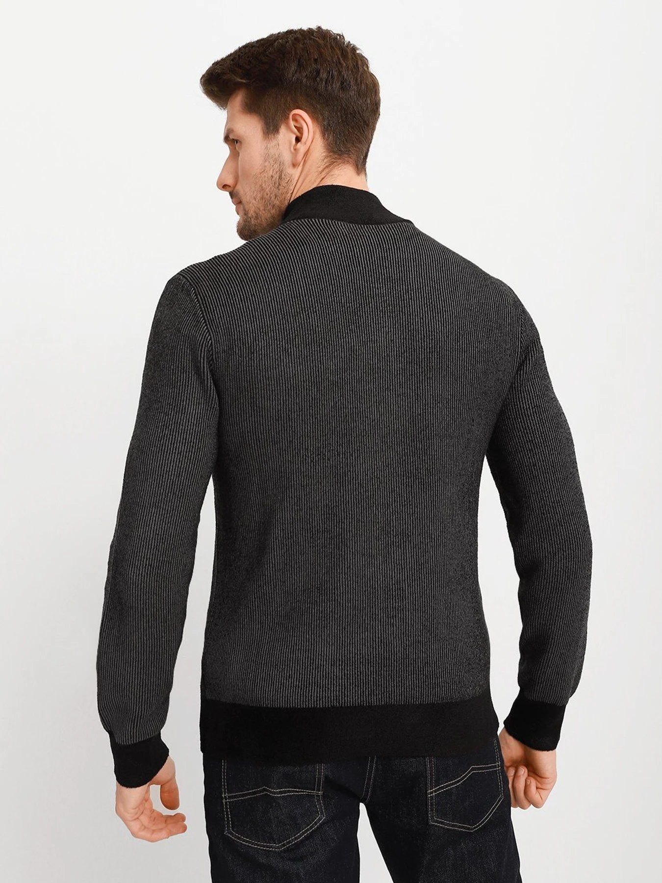 Свитры и кардиганы Armani Exchange модель 6KZE1D-ZM1EZ-6216 Свитры и кардиганы Armani Exchange модель 6KZE1D-ZM1EZ-6216 Фото