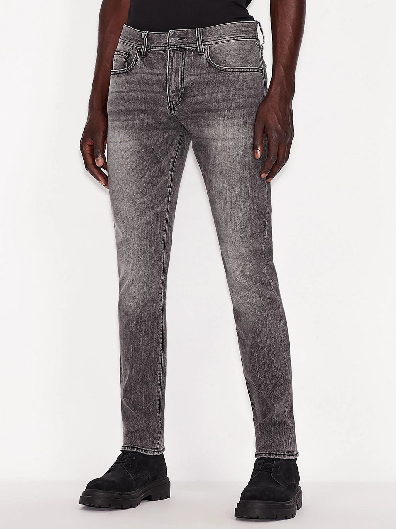 Джинси Armani Exchange Tapered модель 6KZJ24-Z2N3Z-0903 Джинси Armani Exchange Tapered модель 6KZJ24-Z2N3Z-0903 Фото