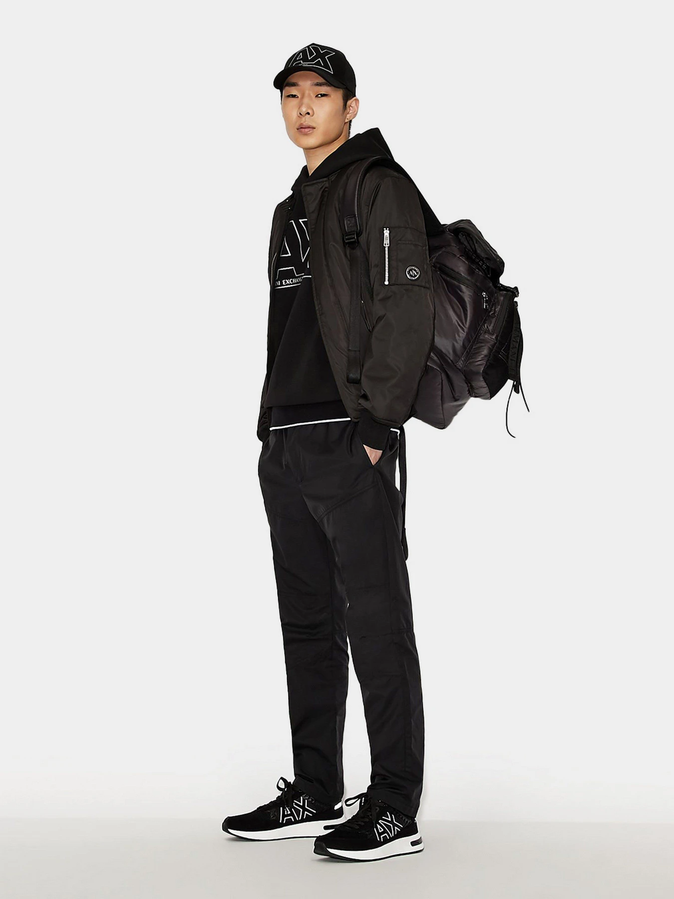 Худи и свитшоты Armani Exchange модель 6KZMFF-ZJ5NZ-1200 Худи и свитшоты Armani Exchange модель 6KZMFF-ZJ5NZ-1200 Фото