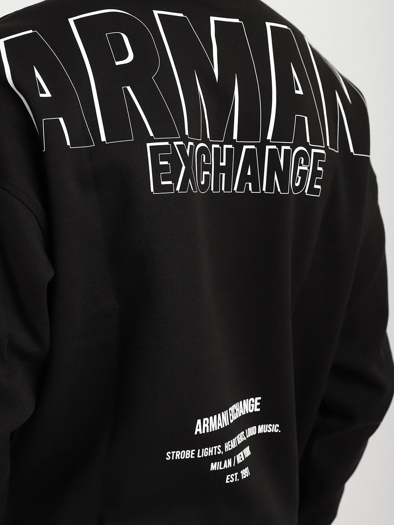 Худи и свитшоты Armani Exchange модель 6KZMGF-ZJ5GZ-1200 Худи и свитшоты Armani Exchange модель 6KZMGF-ZJ5GZ-1200 Фото