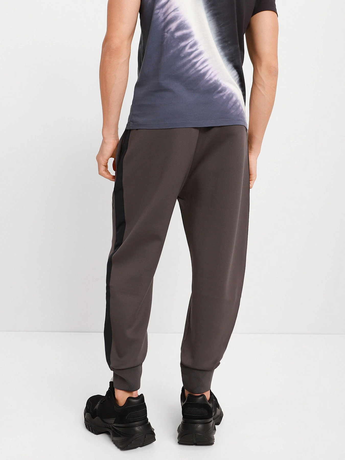 Брюки Armani Exchange модель 6KZPLR-ZJKQZ-1965 Фото