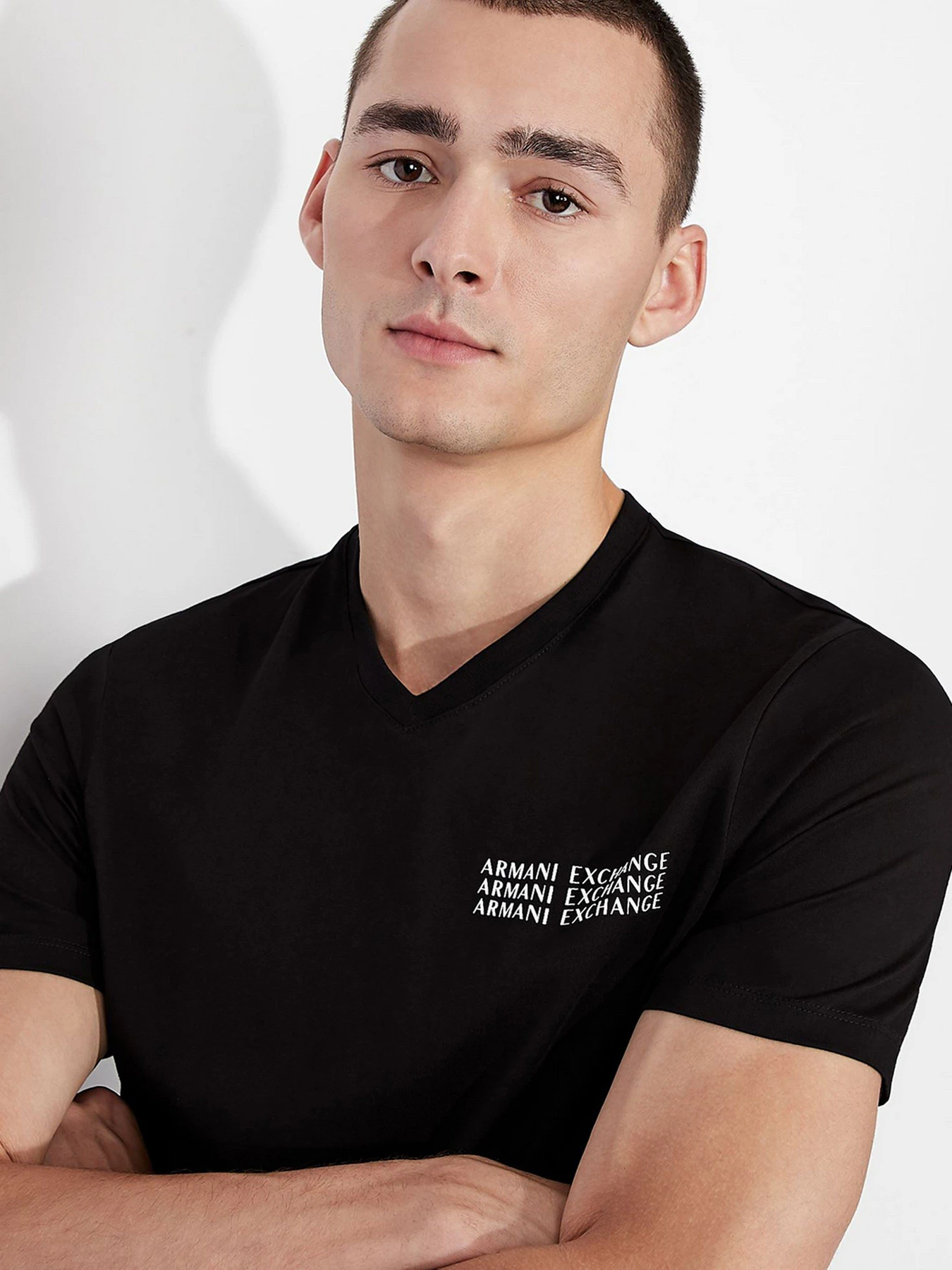 Футболки и поло Armani Exchange модель 6KZTGX-ZJBVZ-1200 Футболки и поло Armani Exchange модель 6KZTGX-ZJBVZ-1200 Фото