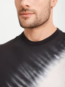 Футболки і поло Armani Exchange модель 6KZTLB-ZJ3SZ-8255 Фото
