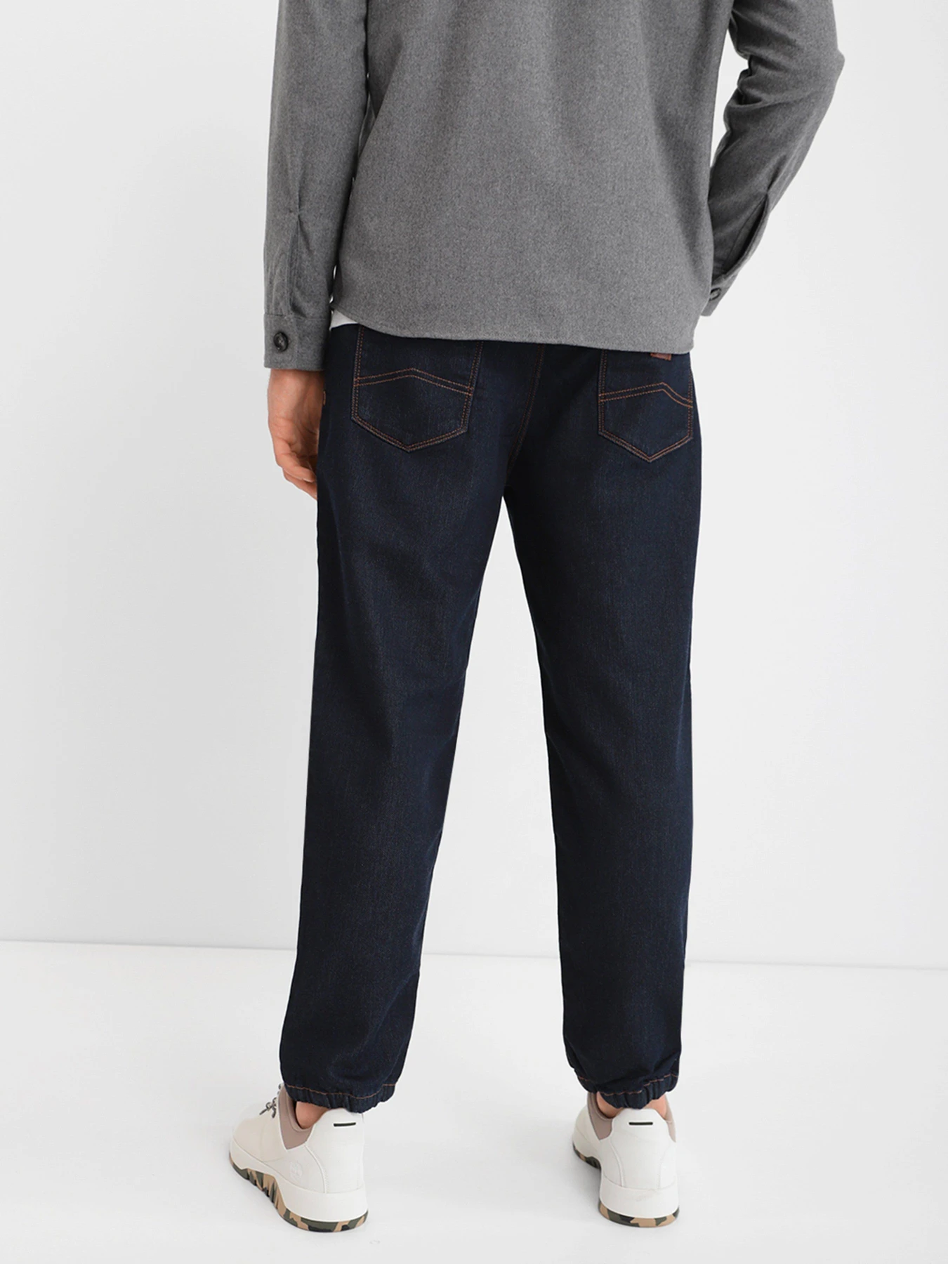 Брюки Armani Exchange Slim модель 6KZJ76-Z3P6Z-1500 Фото