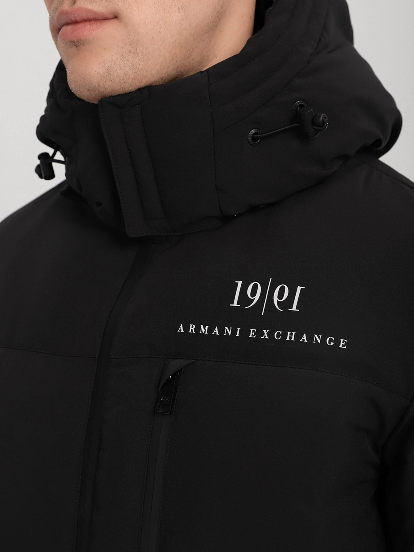 Куртки та дублянки Armani Exchange модель 6KZB12-ZNICZ-1200 Куртки та дублянки Armani Exchange модель 6KZB12-ZNICZ-1200 Фото