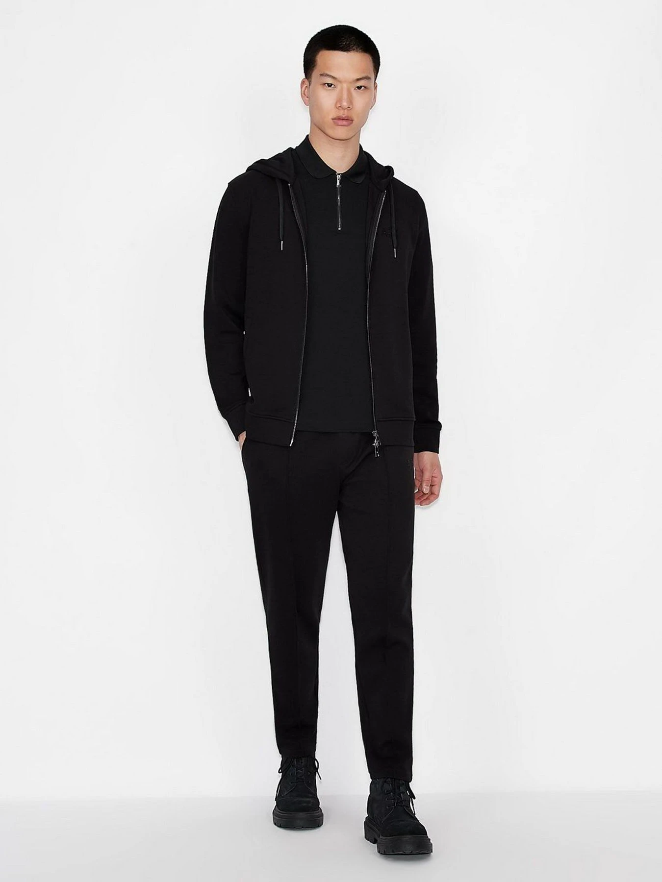 Футболки і поло Armani Exchange модель 6KZFAR-ZJL4Z-1200 Футболки і поло Armani Exchange модель 6KZFAR-ZJL4Z-1200 Фото