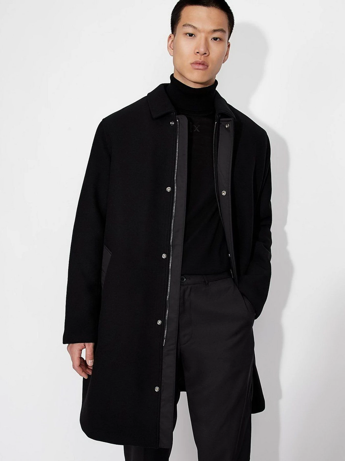 Свитры и кардиганы Armani Exchange модель 6KZM1J-ZMS8Z-1200 Свитры и кардиганы Armani Exchange модель 6KZM1J-ZMS8Z-1200 Фото