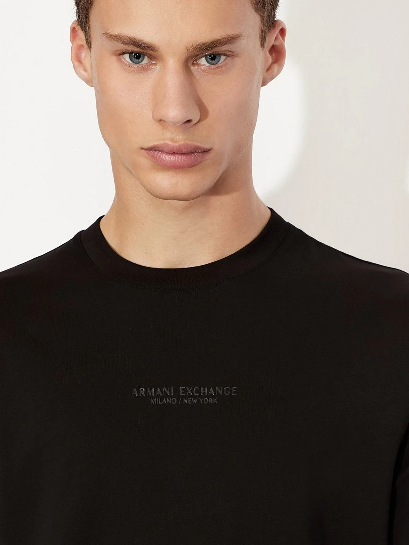 Футболки и поло Armani Exchange модель 6KZTLK-ZJH4Z-1200 Фото