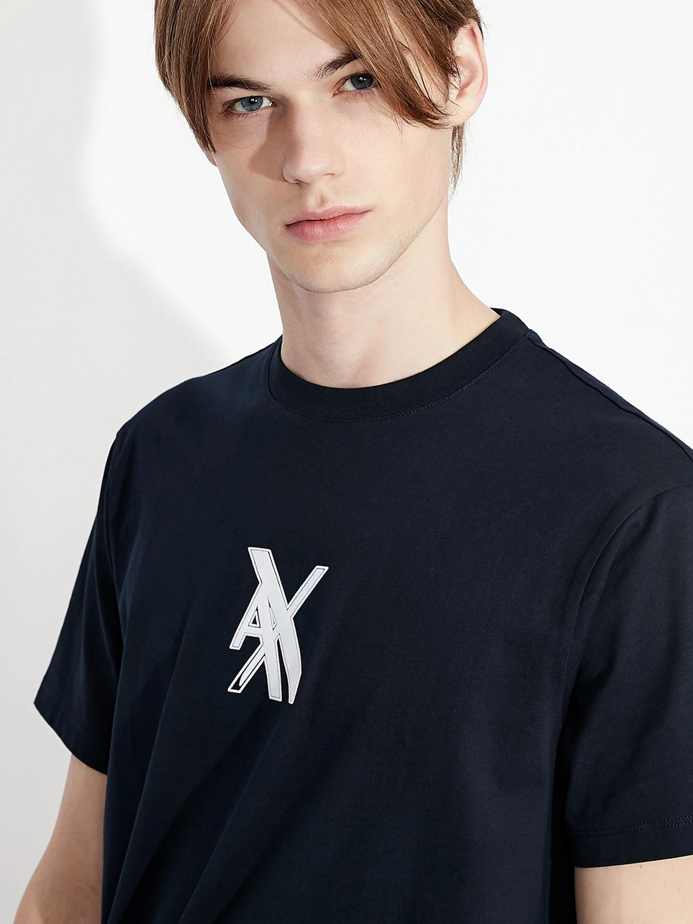 Футболки і поло Armani Exchange модель 6KZTLY-ZJH4Z-1583 Фото