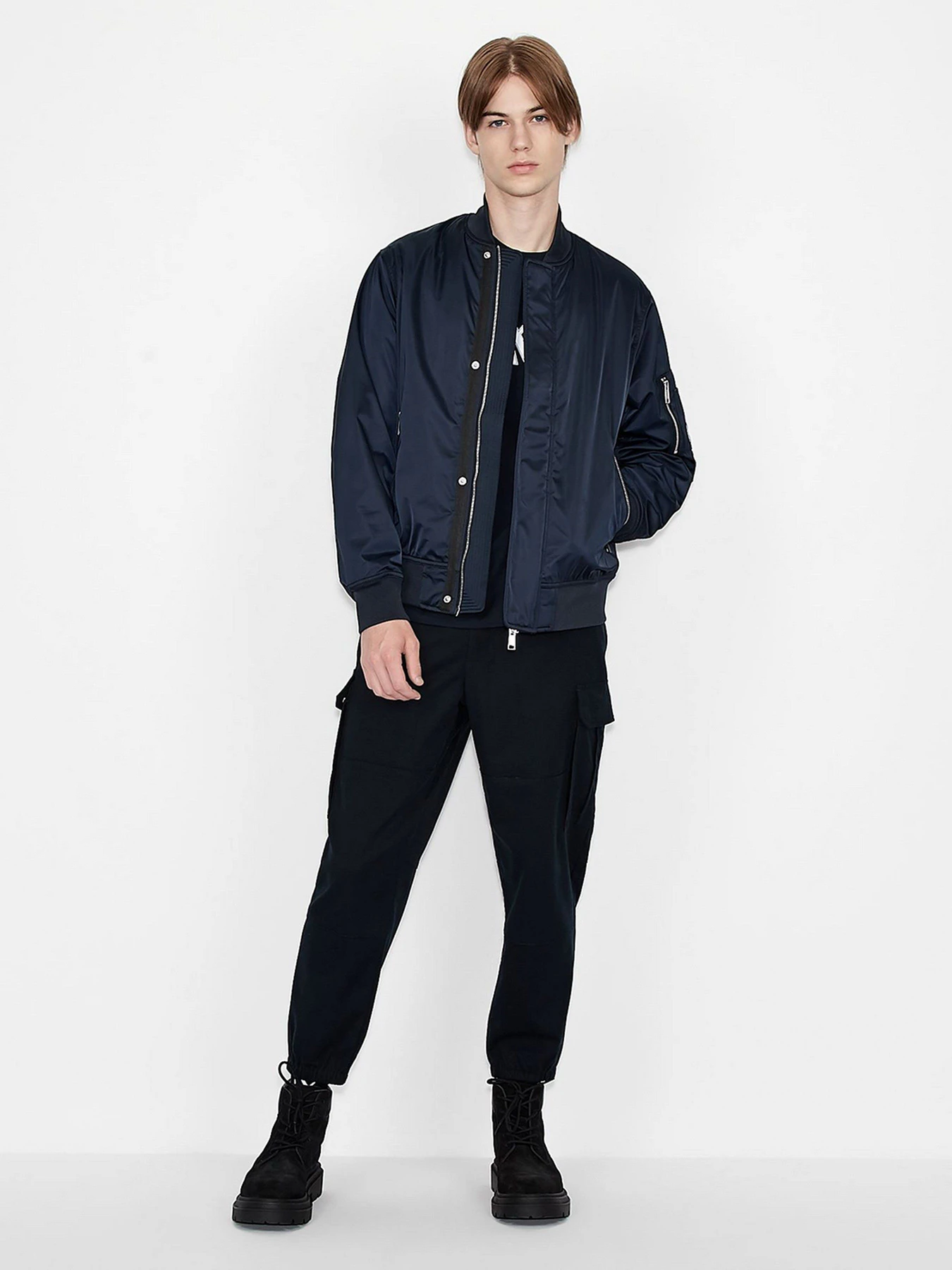 Футболки і поло Armani Exchange модель 6KZTLY-ZJH4Z-1583 Фото