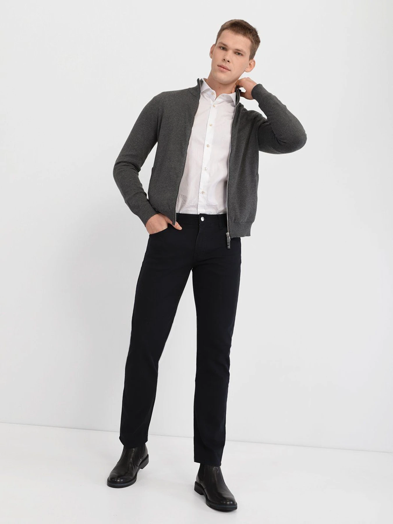 Джинси Armani Exchange Straight модель 8NZJ16-Z1SBZ-1510 Джинси Armani Exchange Straight модель 8NZJ16-Z1SBZ-1510 Фото