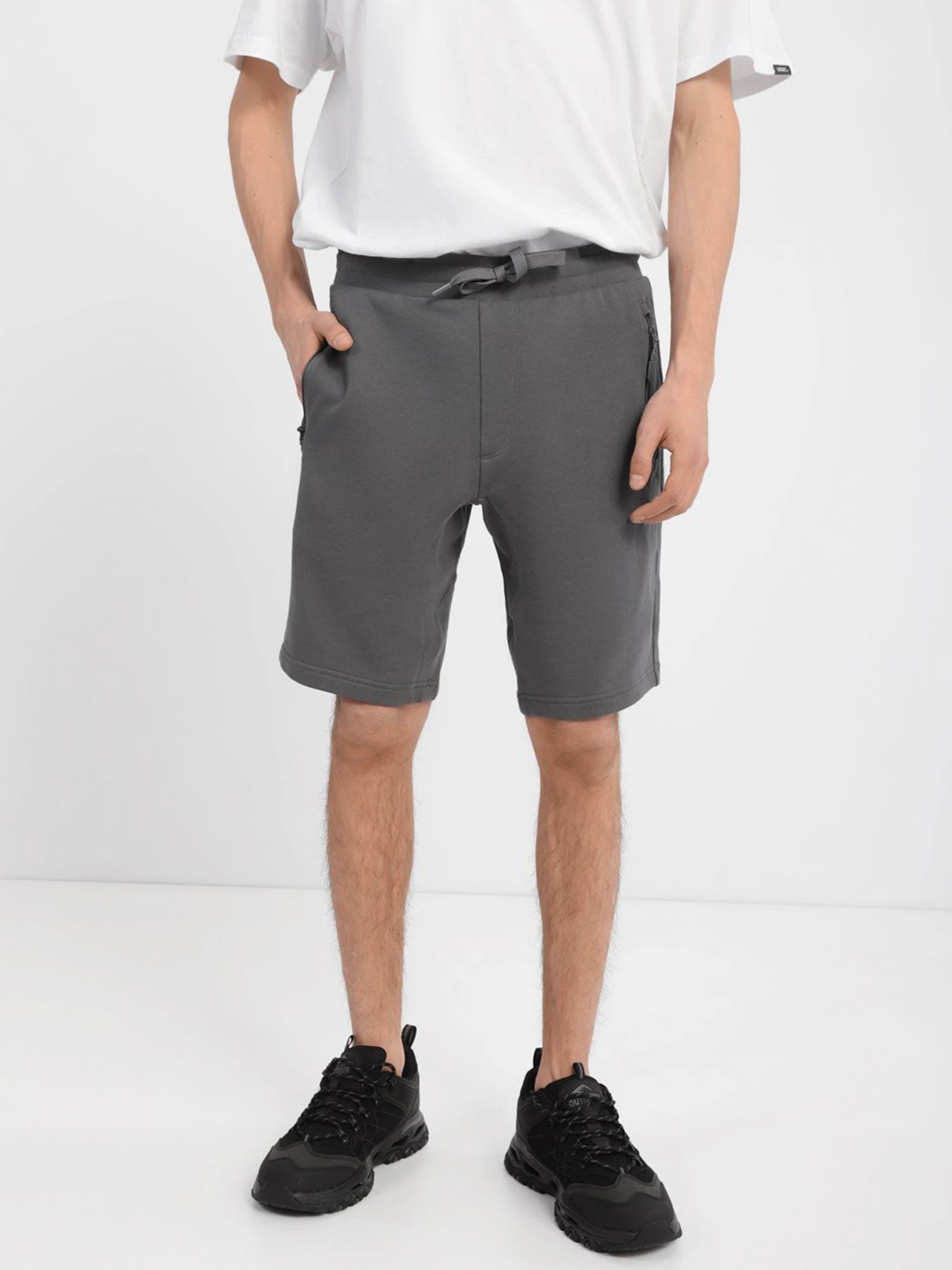 Шорты Armani Exchange модель 8NZS75-ZJKRZ-1965 Шорты Armani Exchange модель 8NZS75-ZJKRZ-1965 Фото