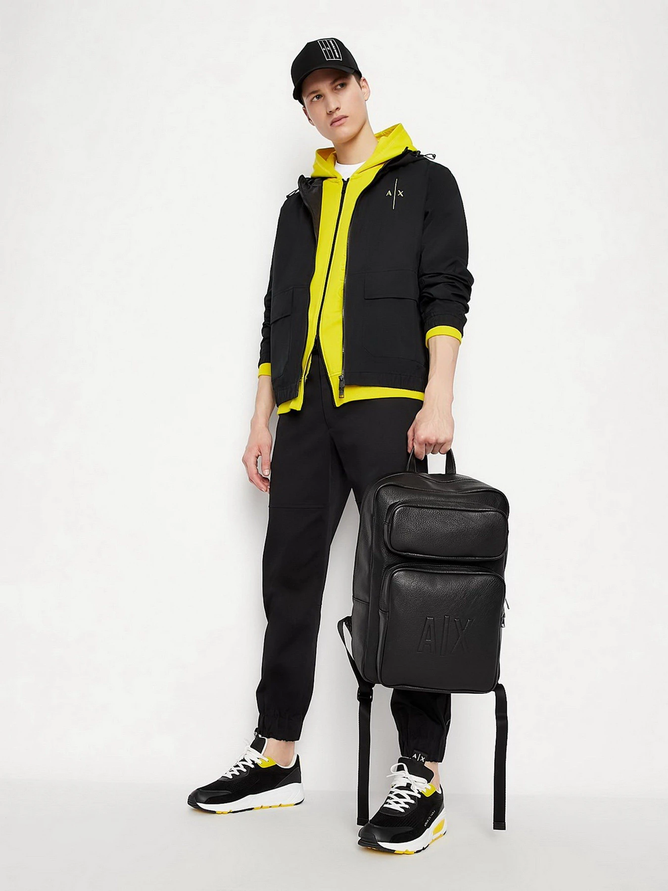 Куртки и дубленки Armani Exchange модель 3LZB16-ZNB7Z-1596 Куртки и дубленки Armani Exchange модель 3LZB16-ZNB7Z-1596 Фото