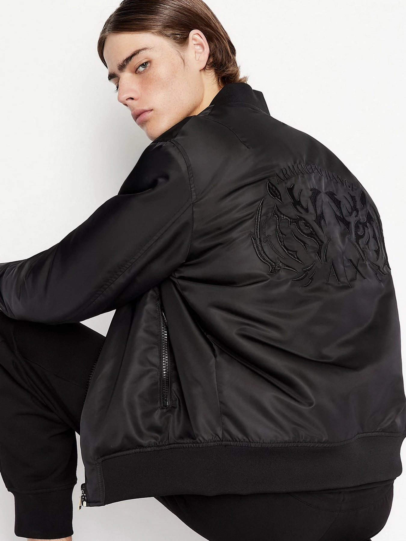 Куртки и дубленки Armani Exchange модель 3LZB47-ZNUBZ-1200 Фото