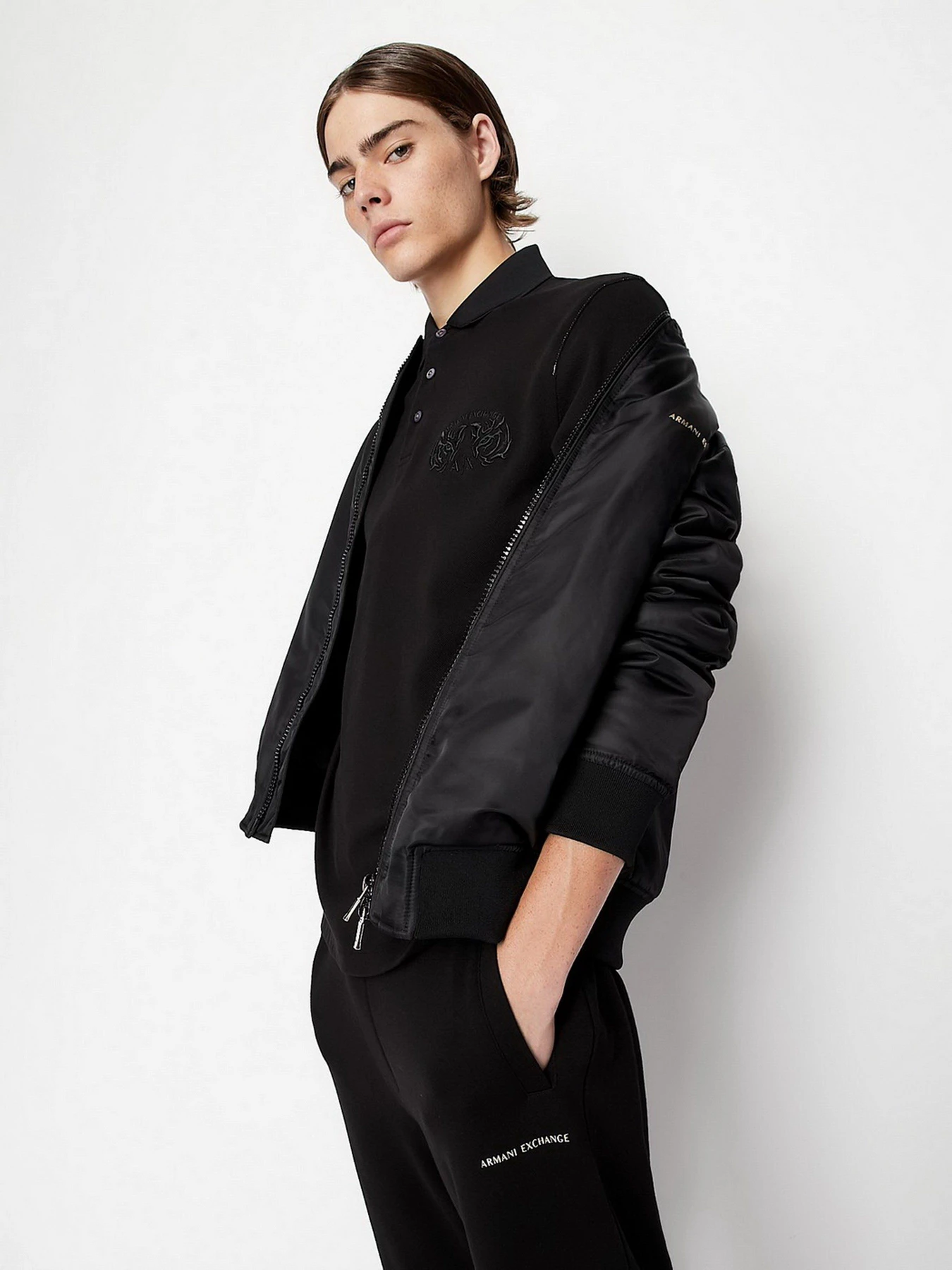 Футболки и поло Armani Exchange модель 3LZFGG-ZJM5Z-1200 Футболки и поло Armani Exchange модель 3LZFGG-ZJM5Z-1200 Фото