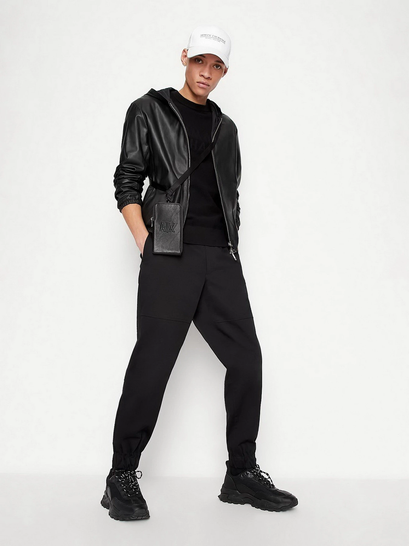 Свитры и кардиганы Armani Exchange модель 3LZM1B-ZM1KZ-1200 Свитры и кардиганы Armani Exchange модель 3LZM1B-ZM1KZ-1200 Фото