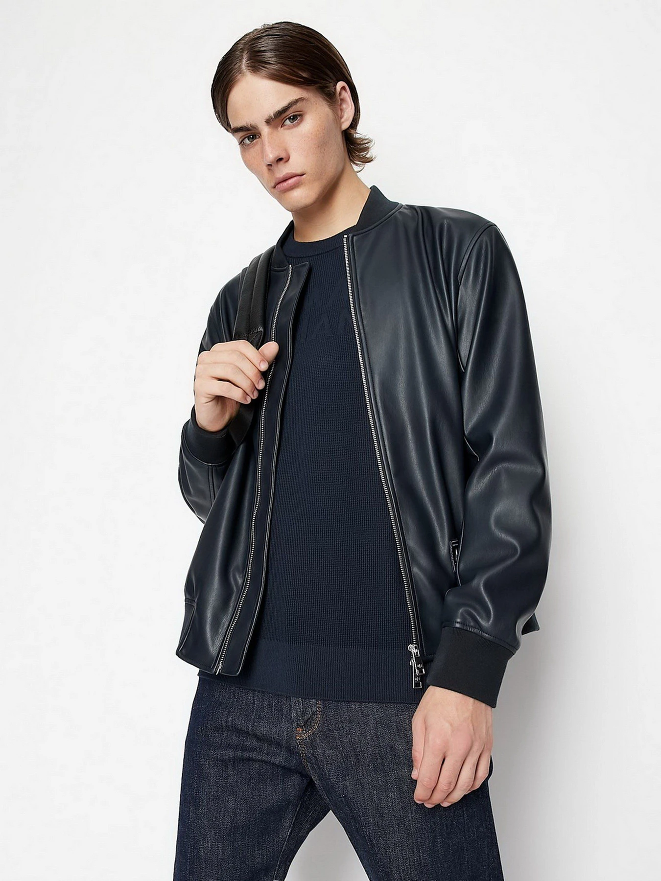 Свитры и кардиганы Armani Exchange модель 3LZM1B-ZM1KZ-1596 Свитры и кардиганы Armani Exchange модель 3LZM1B-ZM1KZ-1596 Фото