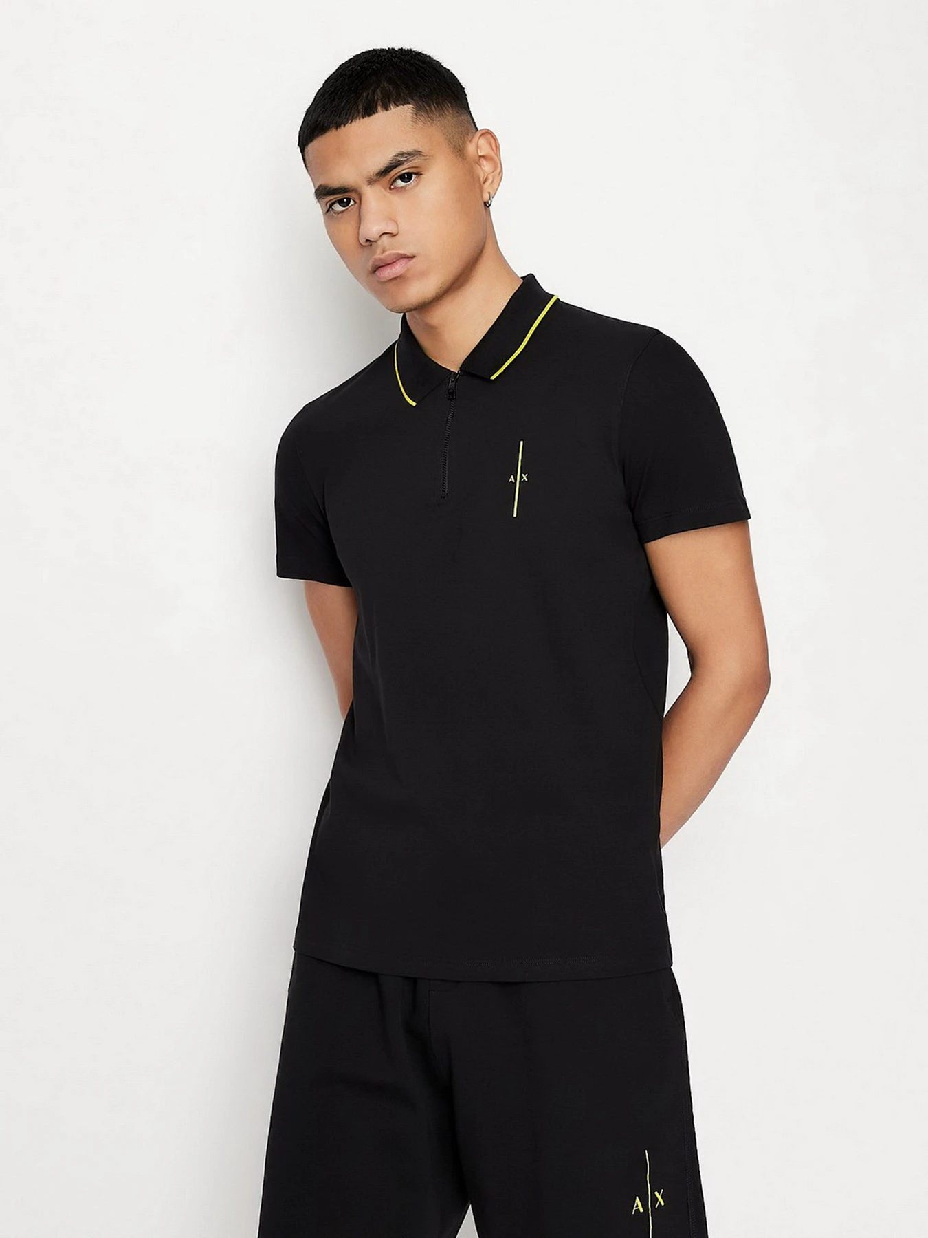 Футболки и поло Armani Exchange модель 3LZFAV-ZJ3YZ-1200 Футболки и поло Armani Exchange модель 3LZFAV-ZJ3YZ-1200 Фото