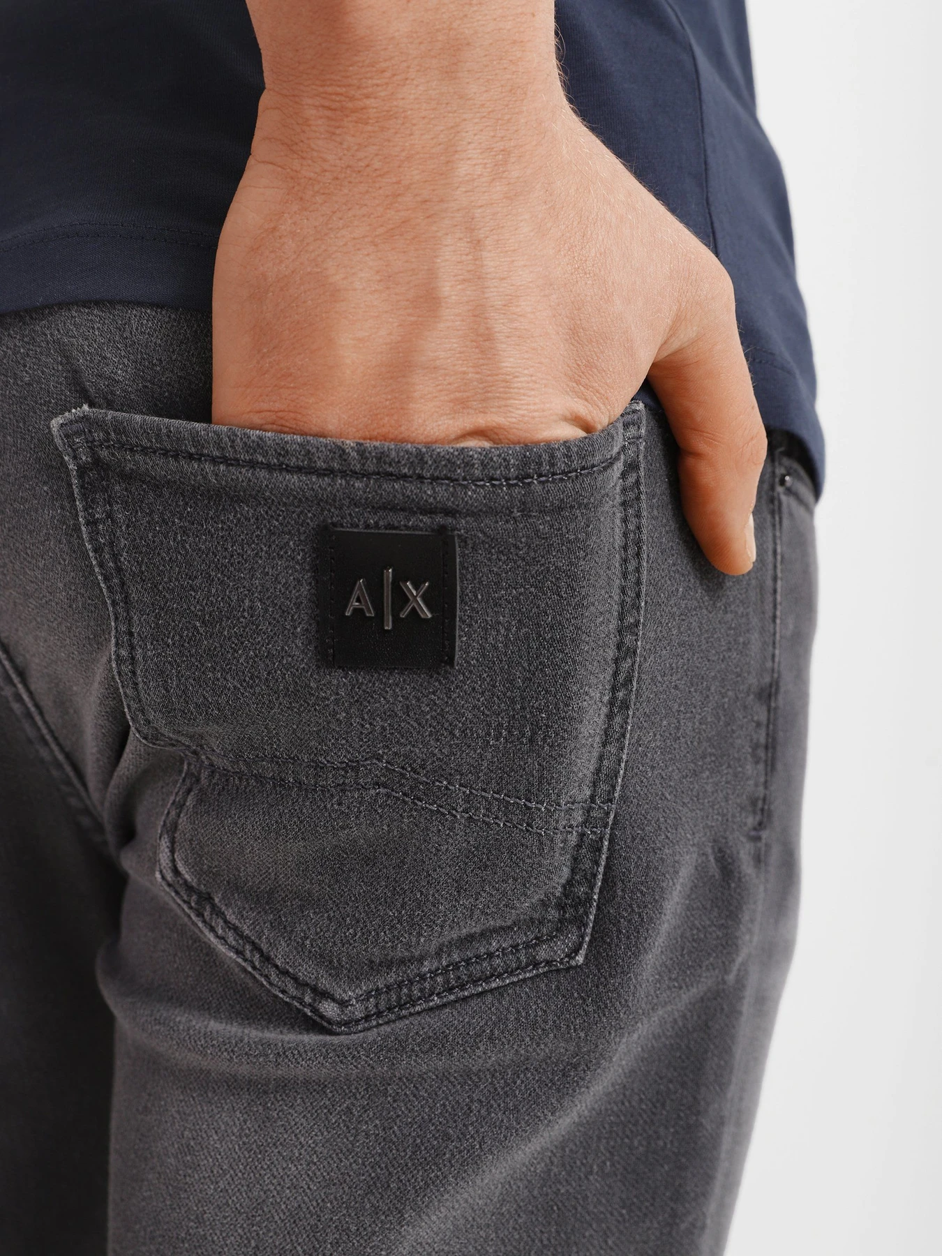 Джинси Armani Exchange Straight модель 3LZJ13-Z9P6Z-0903 Джинси Armani Exchange Straight модель 3LZJ13-Z9P6Z-0903 Фото