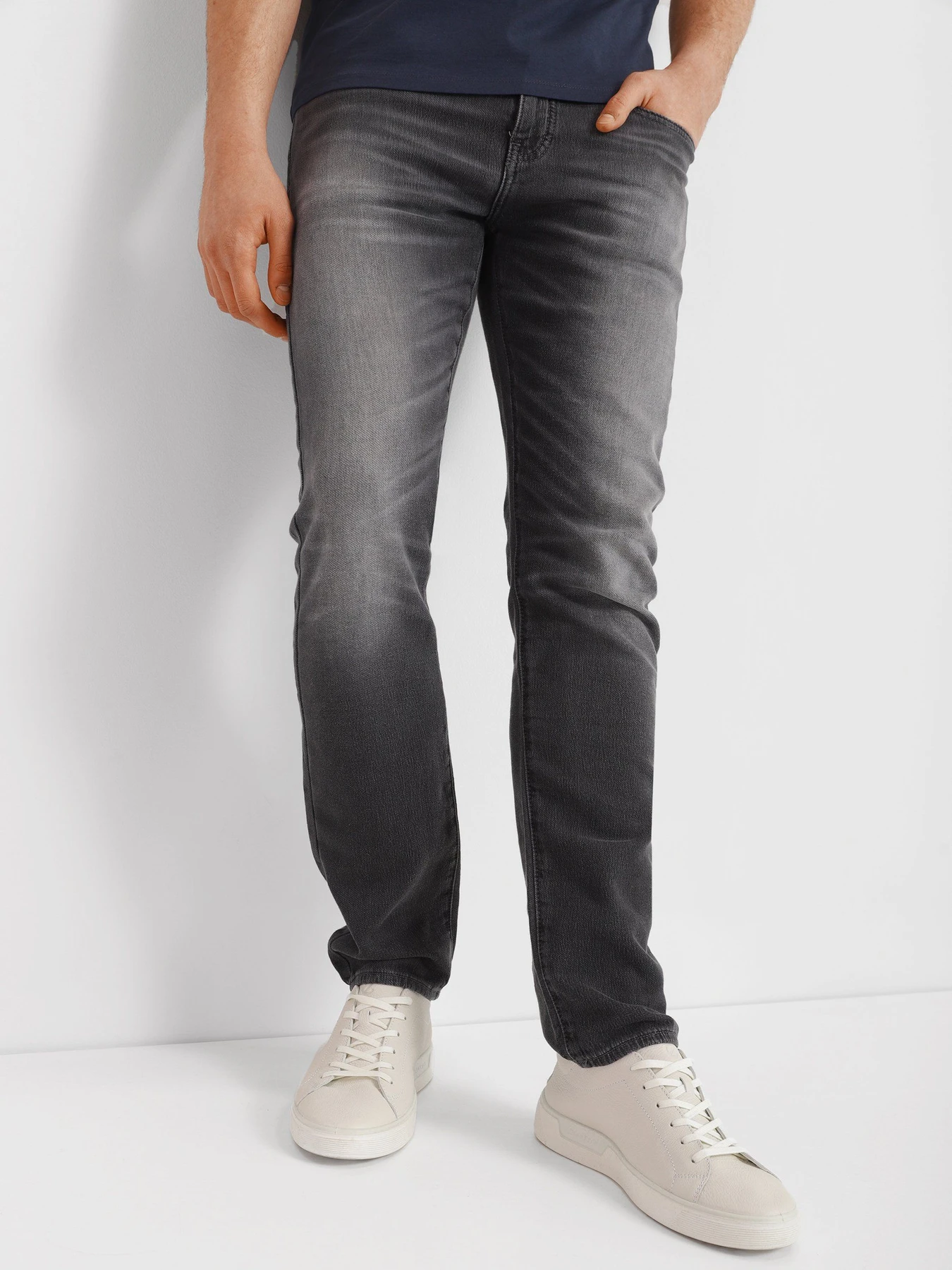 Джинси Armani Exchange Straight модель 3LZJ13-Z9P6Z-0903 Джинси Armani Exchange Straight модель 3LZJ13-Z9P6Z-0903 Фото