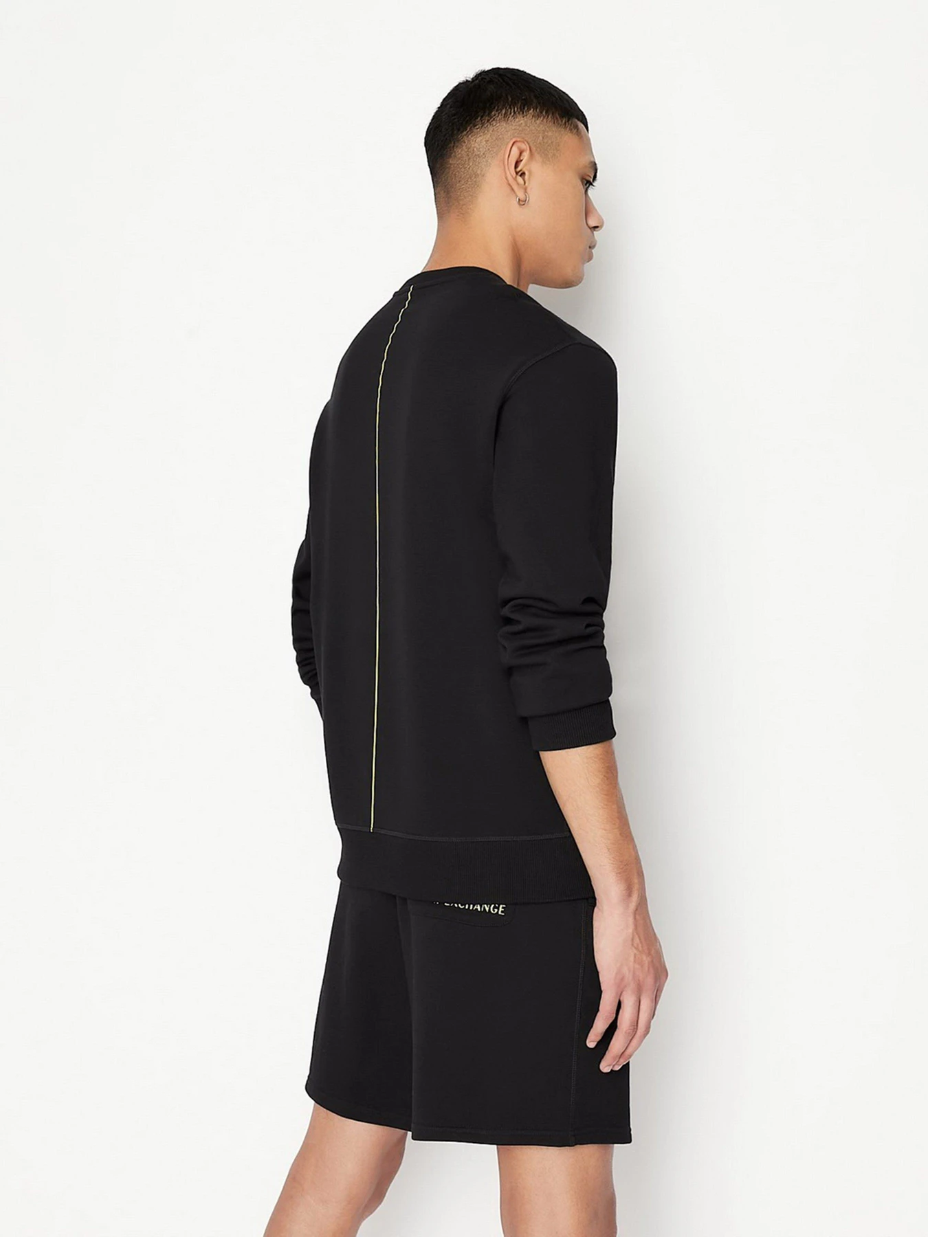 Худи и свитшоты Armani Exchange модель 3LZMAV-ZJ3UZ-1200 Худи и свитшоты Armani Exchange модель 3LZMAV-ZJ3UZ-1200 Фото